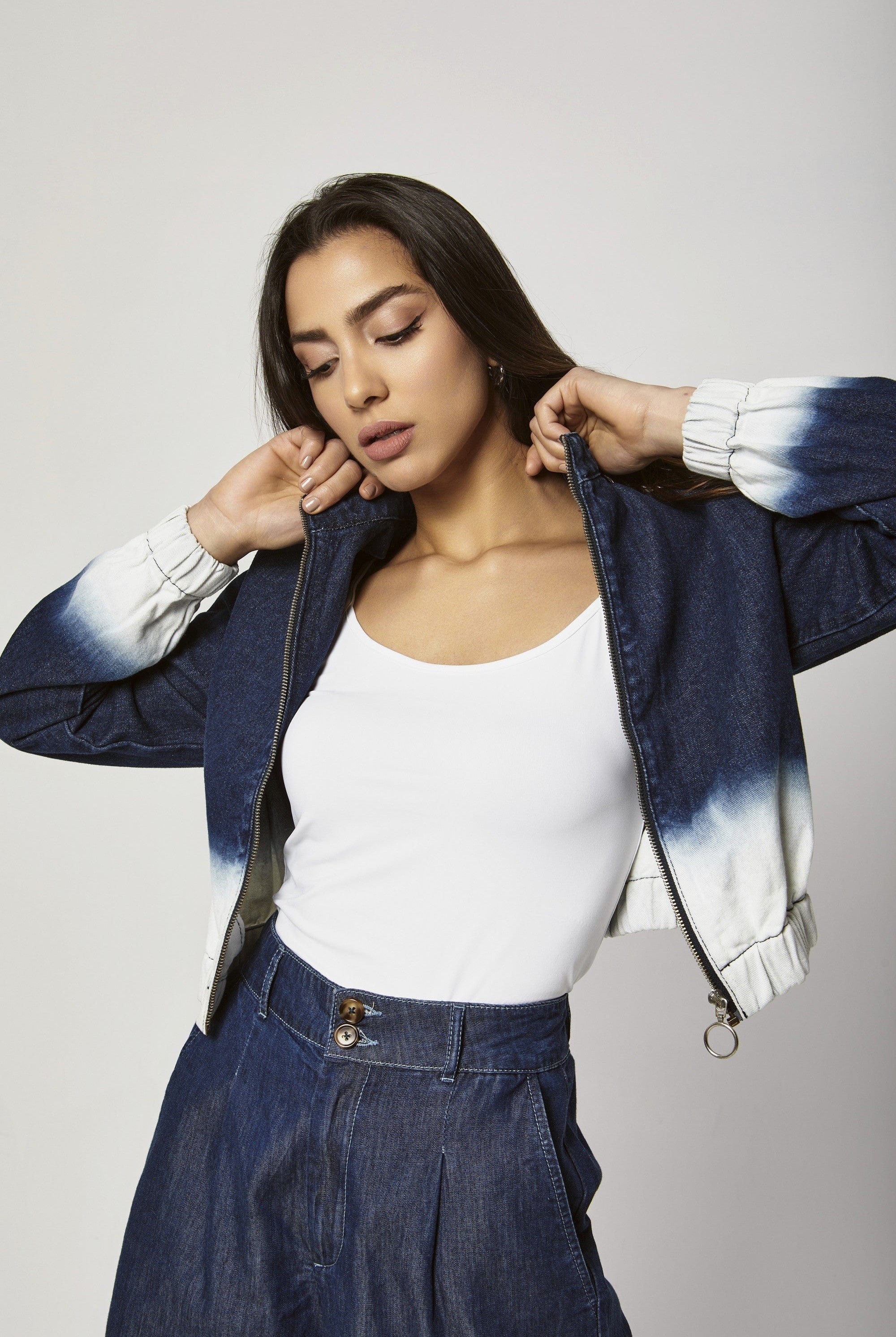 داليدرس جاكيت جينز لونين بسحاب كم طويل نسائي أزرق فاتح