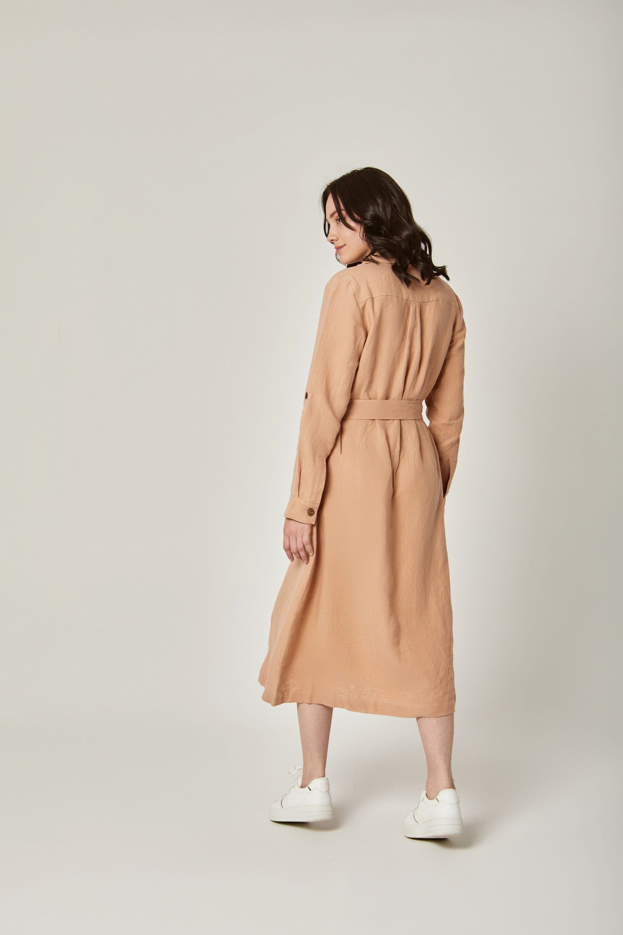 داليدرس فستان ميدي سادة بأزرار أمامية 3/4 كم نسائي لوز