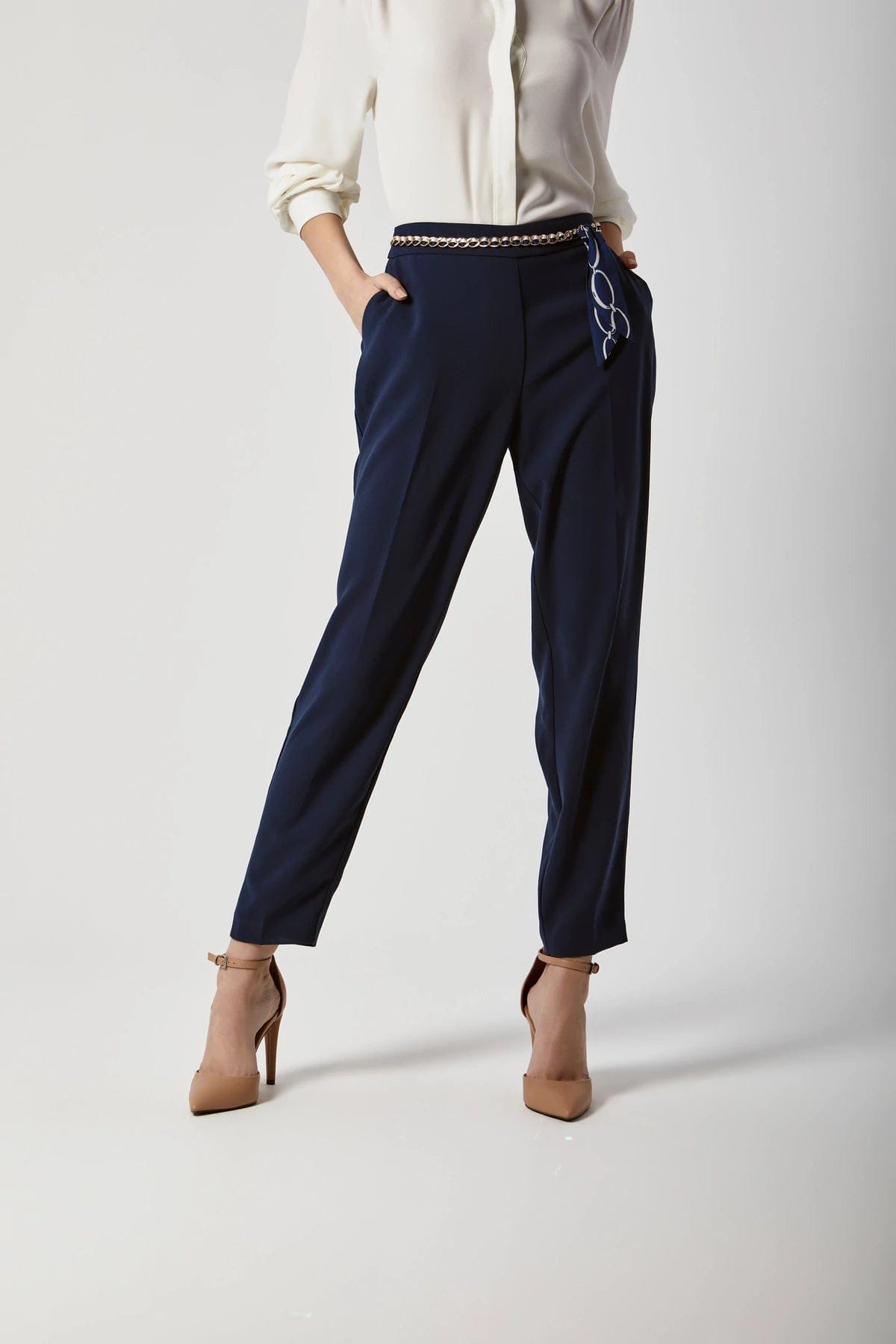 داليدرس بنطلون سادة برباط على الخصر بجيوب جانبية أزرق