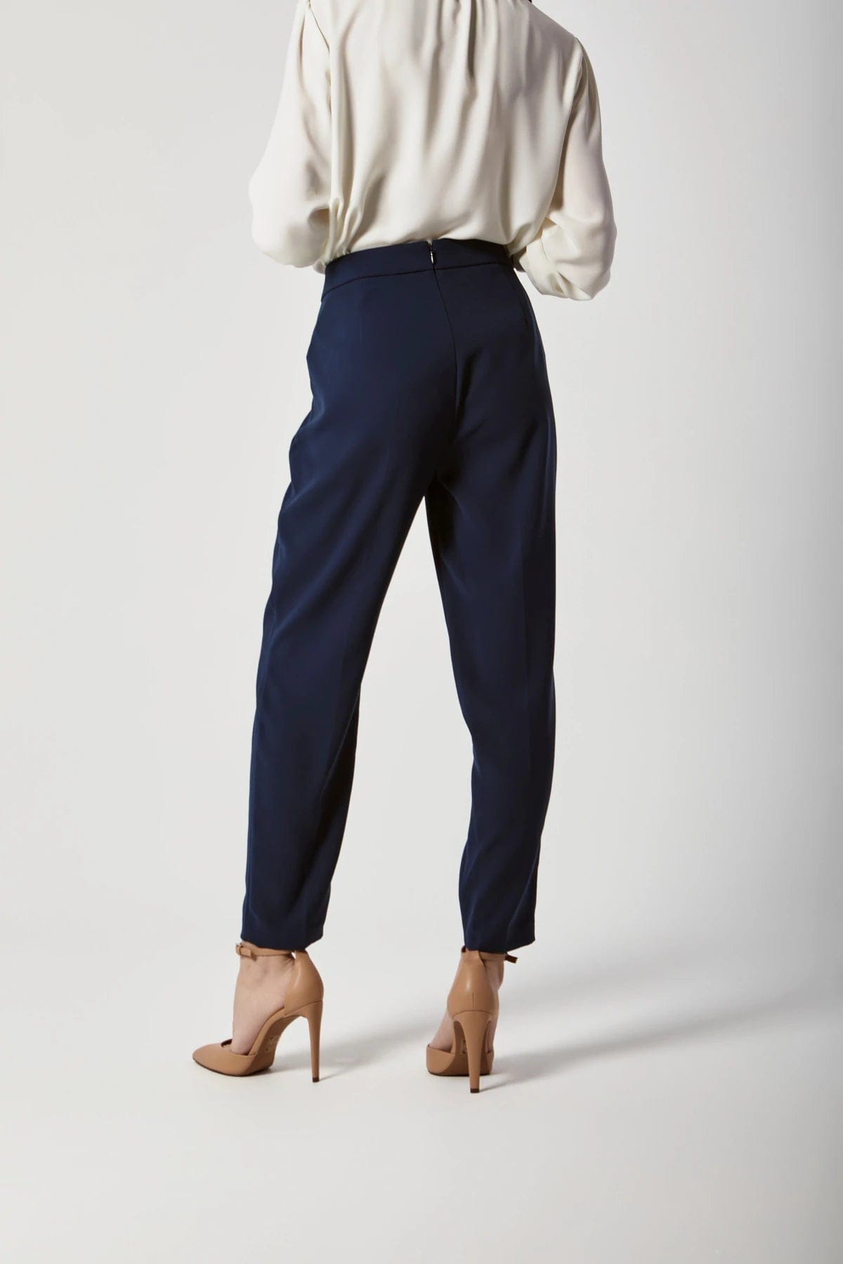 داليدرس بنطلون سادة برباط على الخصر بجيوب جانبية أزرق