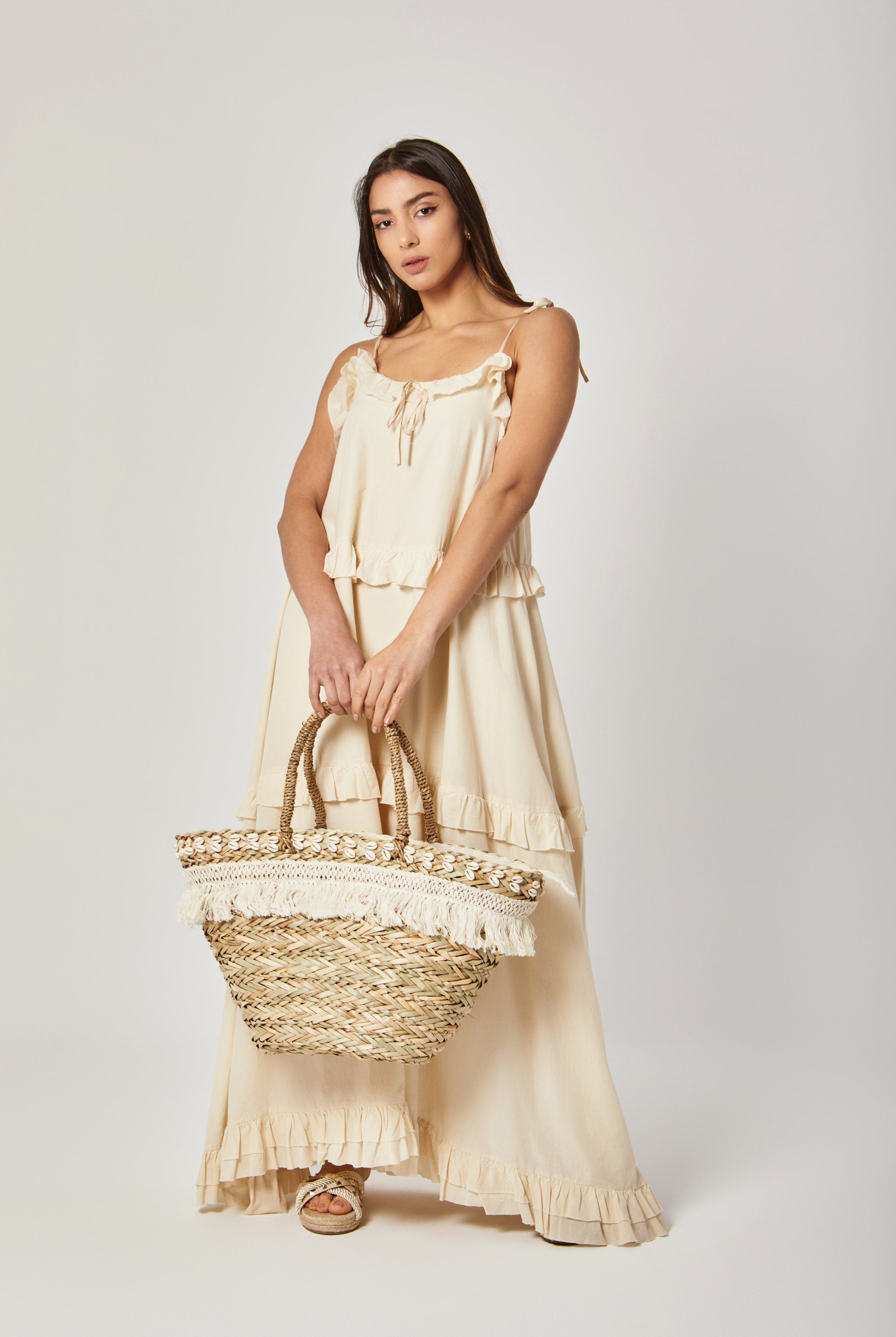 داليدرس فستان طويل حمالات سادة مزين بكشكش رمادي