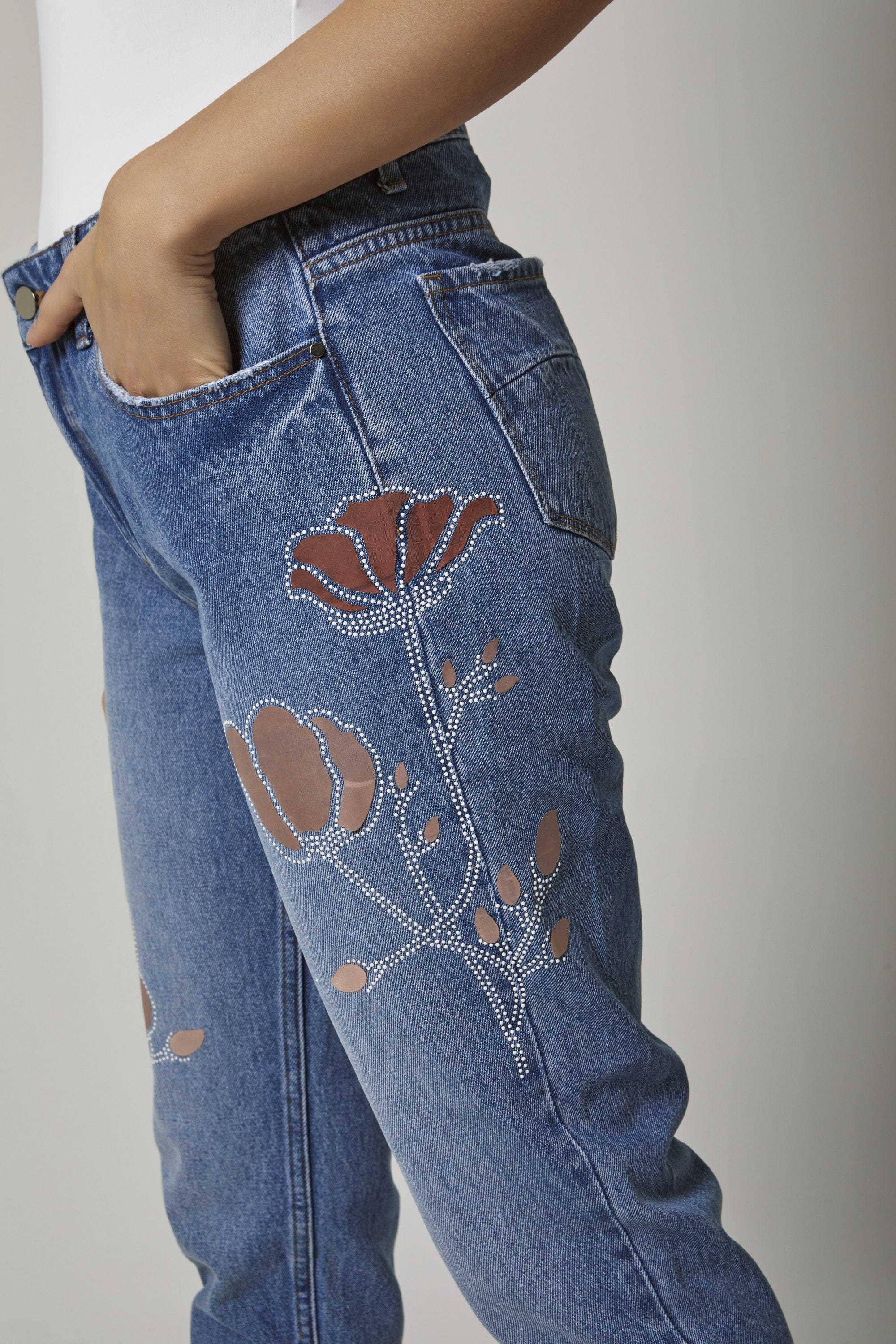 داليدرس بنطلون جينز بوي فريند مشقق أزرق فاتح