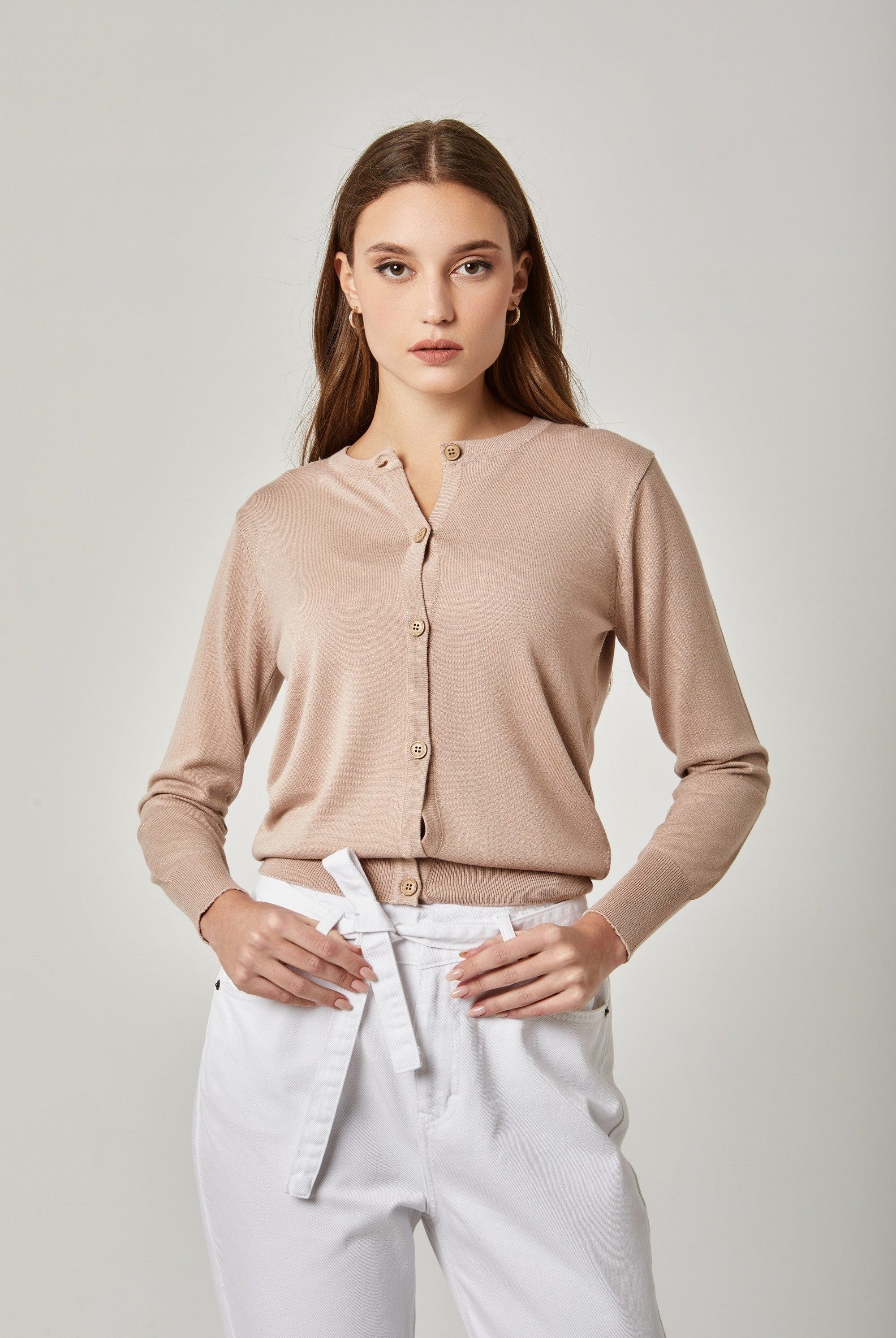 داليدرس كارديجان سادة بأزرار أمامية كم طويل نسائي