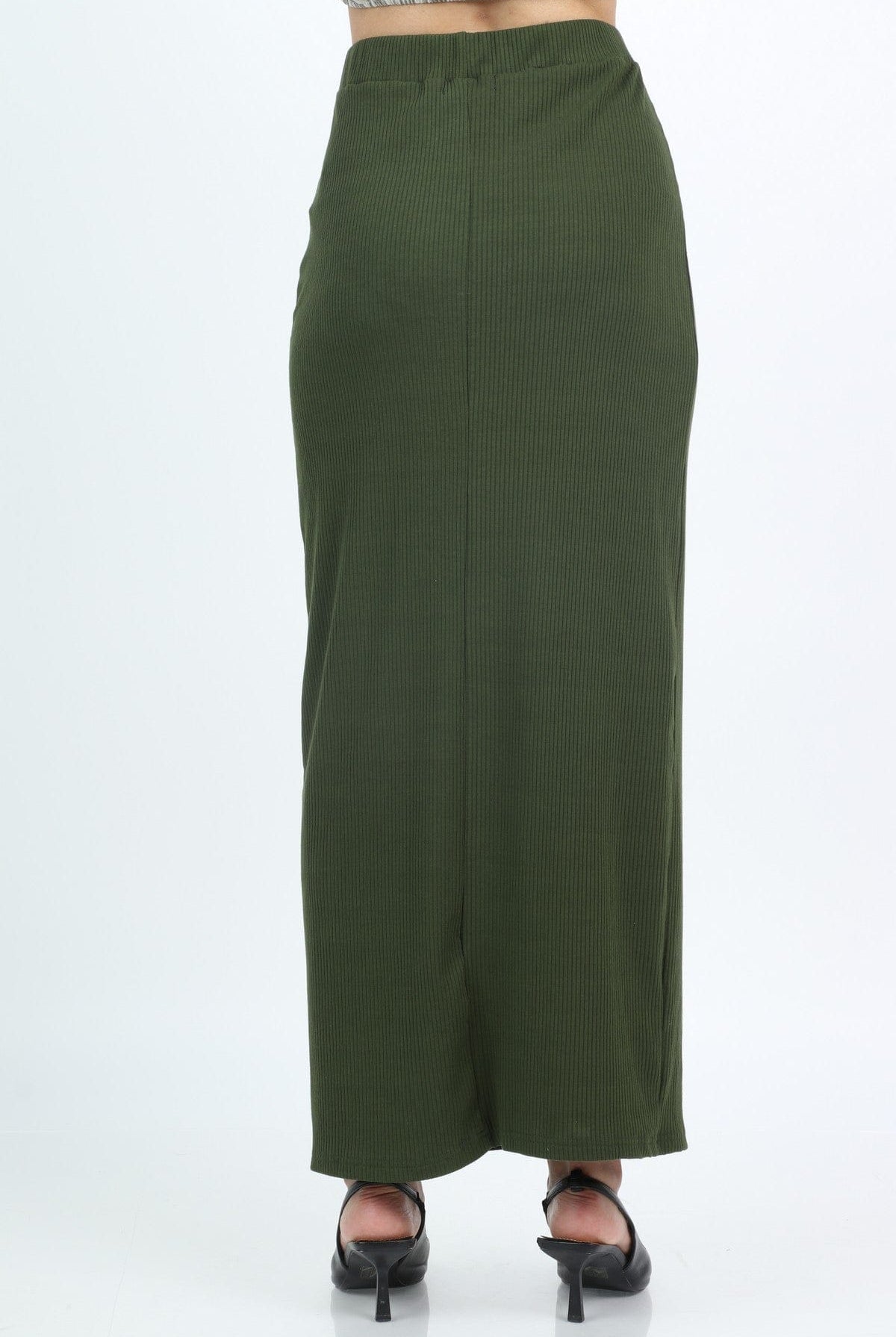 كيتشن تنورة طويلة ضيقة بأستك علي الخصر