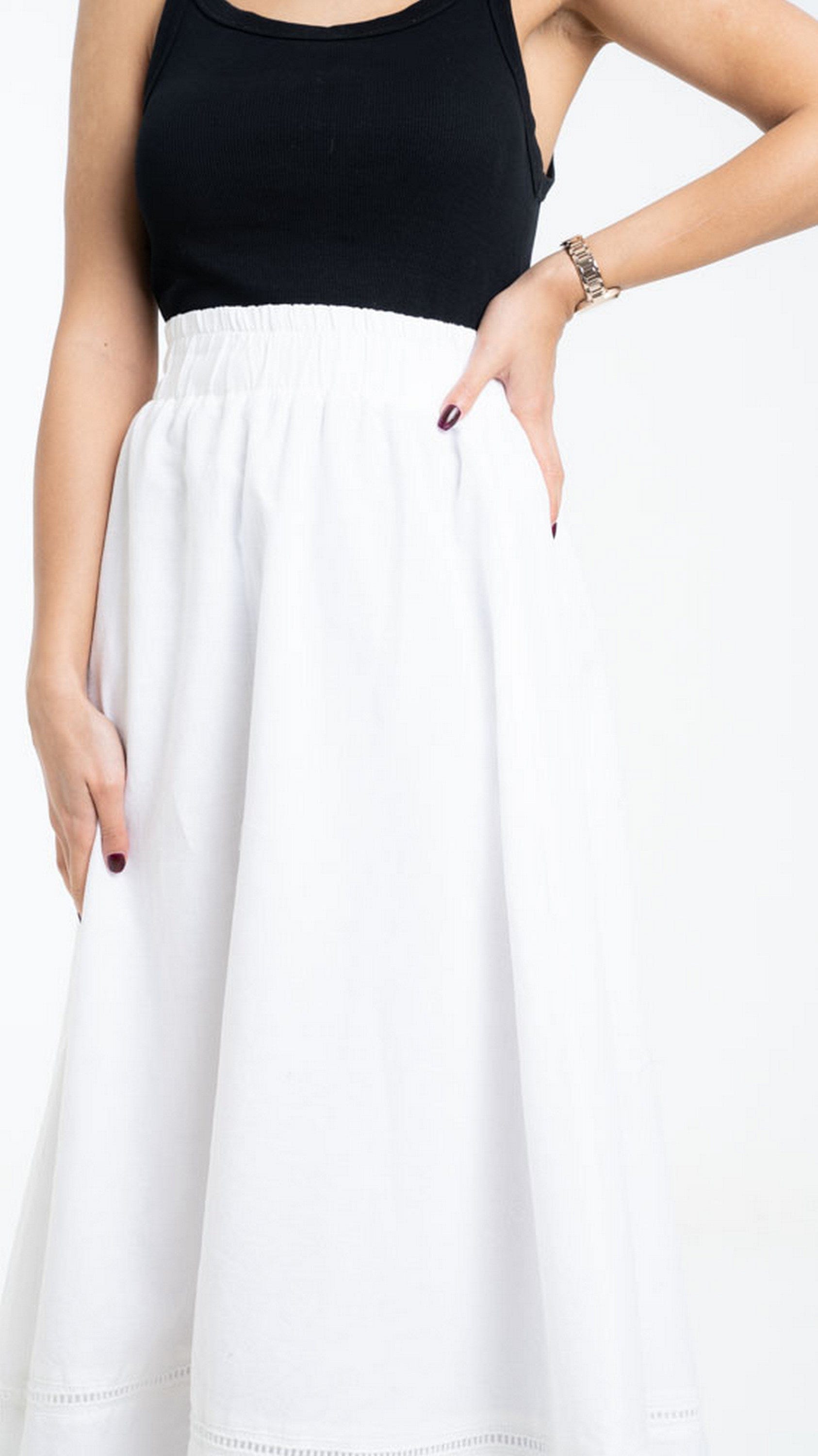 داليدرس تنورة طويلة سادة واسعة مع خط من أسفل نسائي