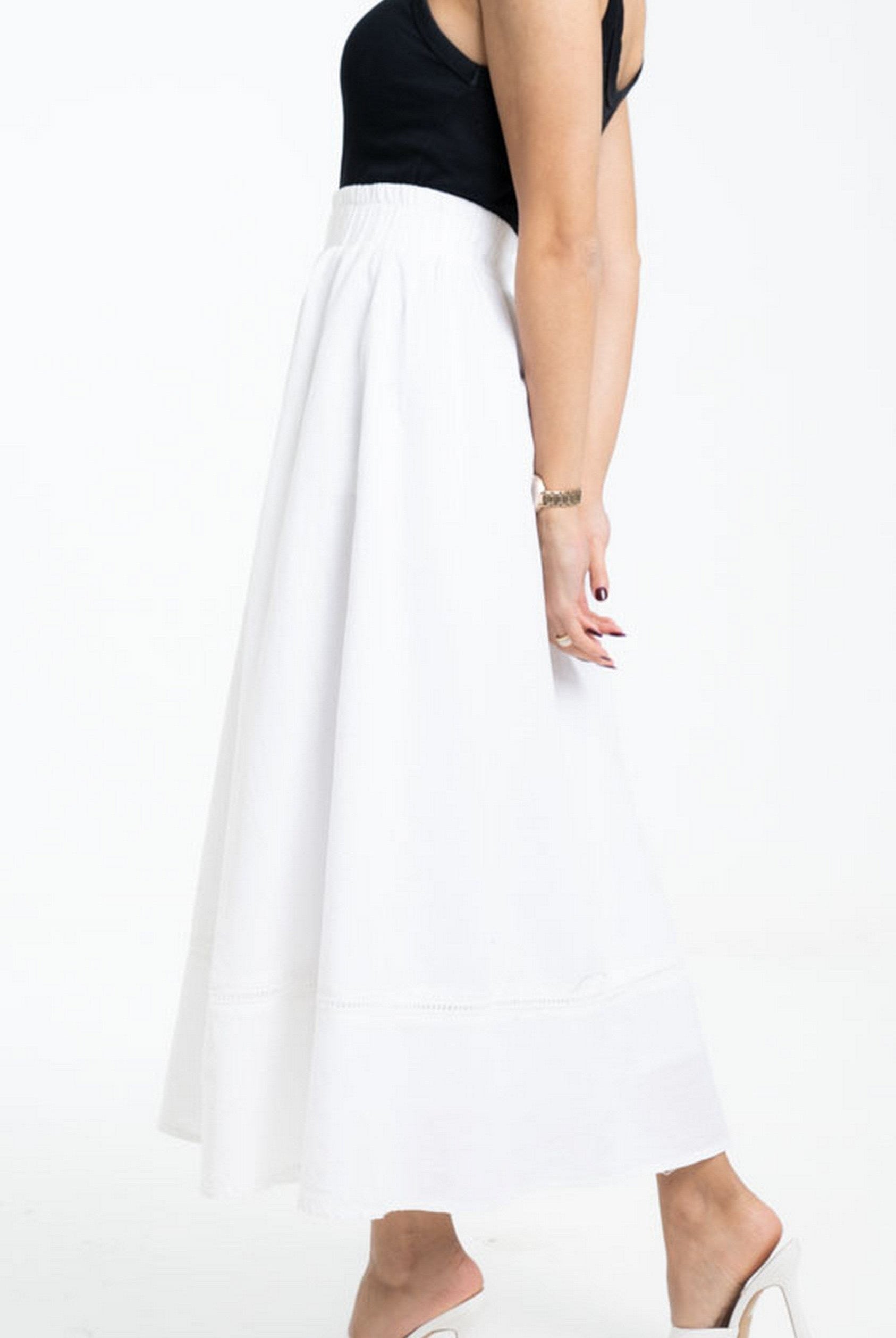 داليدرس تنورة طويلة سادة واسعة مع خط من أسفل نسائي