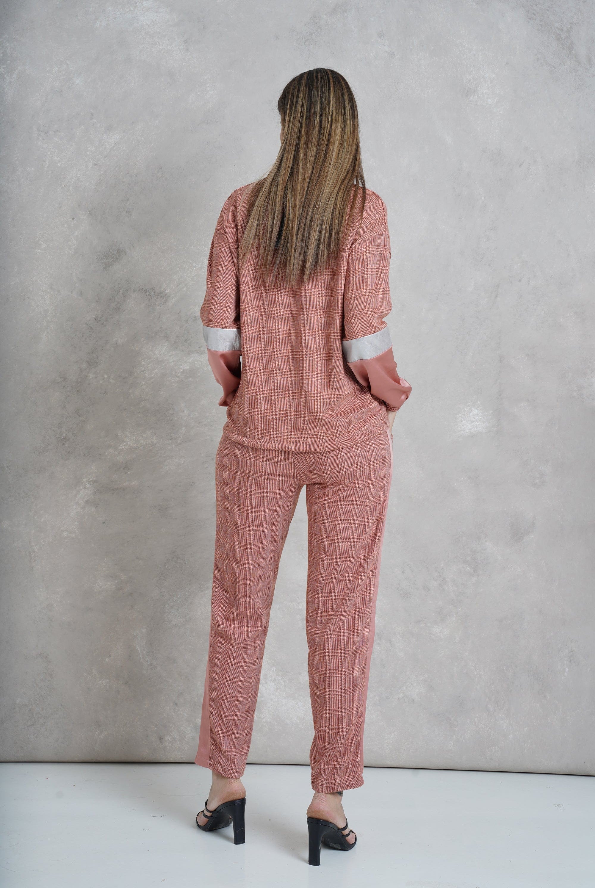 داليدرس بلوزة لونين وخط فاصل على الخصر كم طويل نسائي