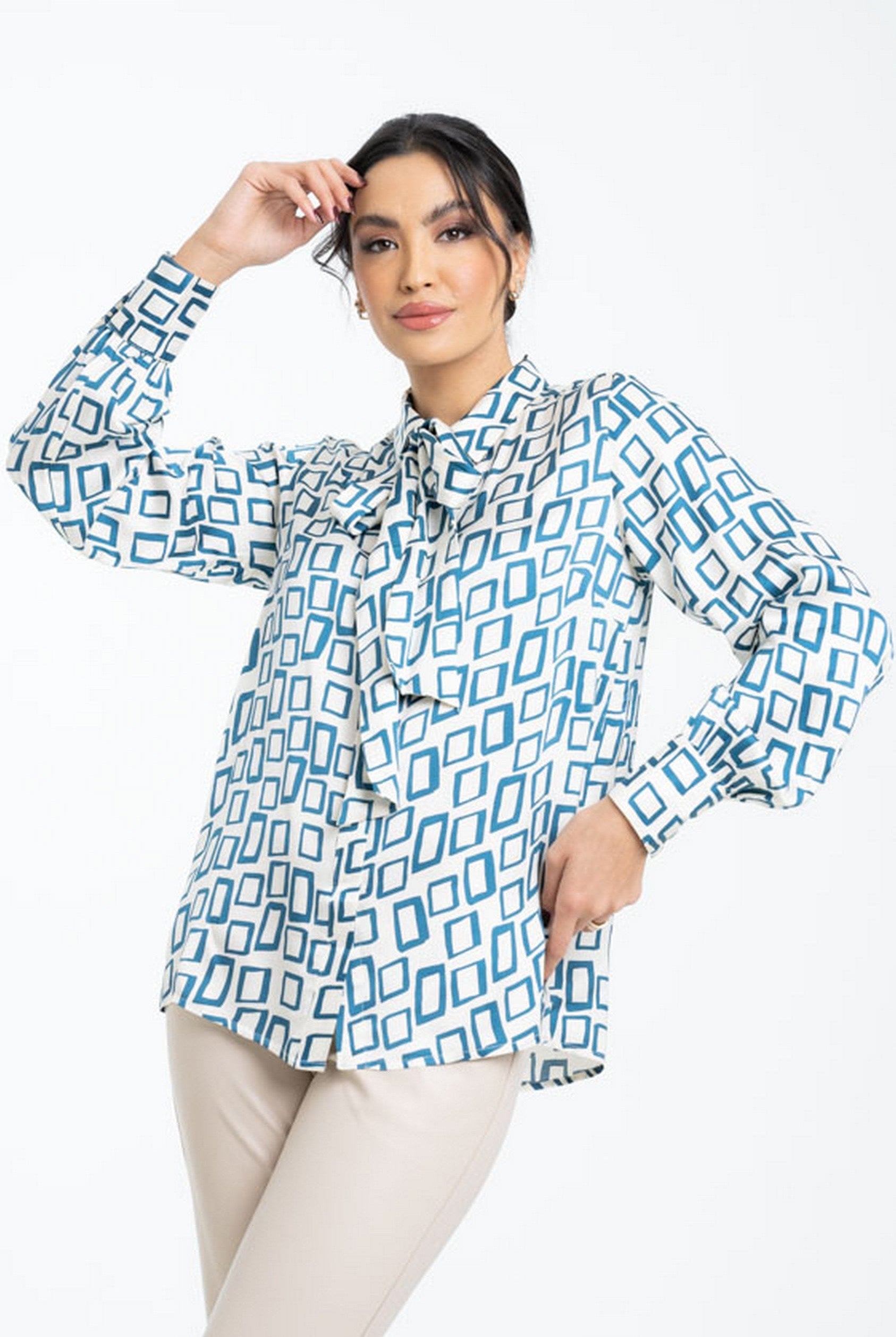 داليدرس بلوزة مربعات بأزرار أمامية وياقة طويلة نسائي