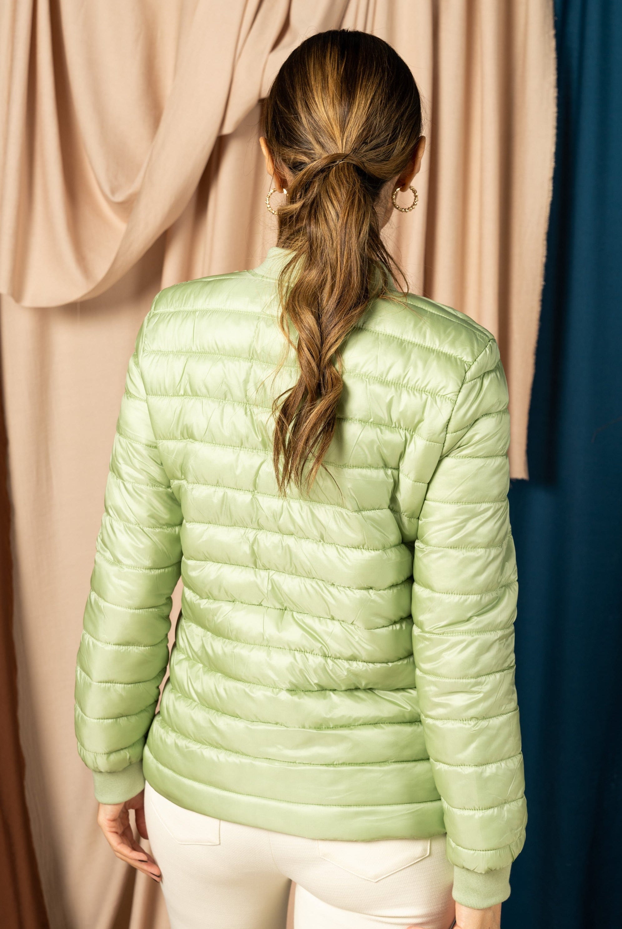 داليدرس جاكيت بامب نسائي بسحاب