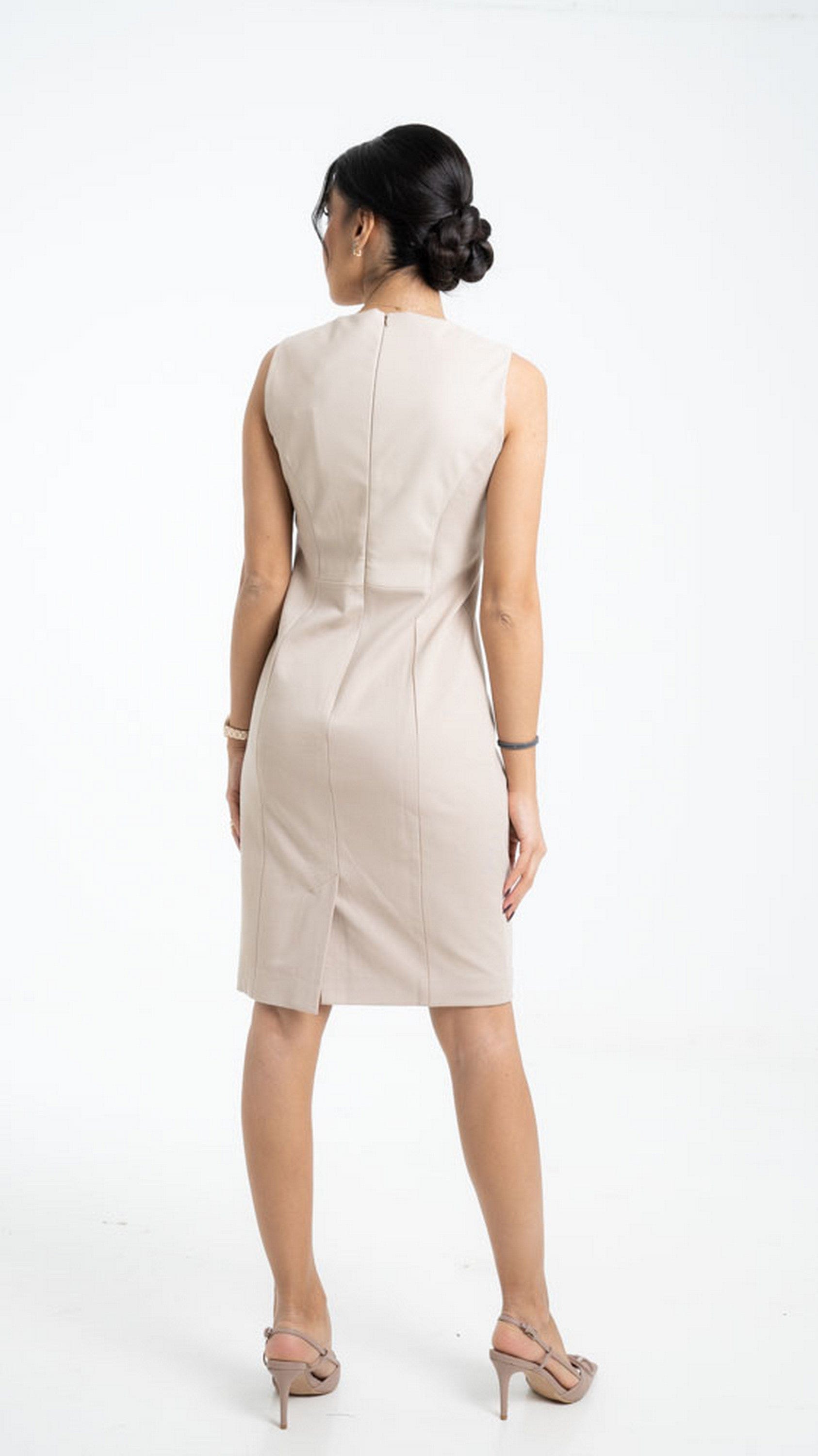 داليدرس فستان سادة كت قصير نسائي بيج