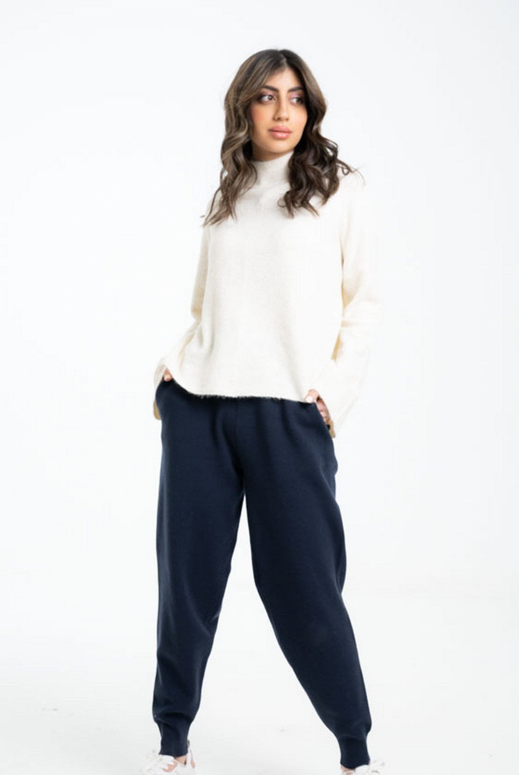 داليدرس بلوفر نسائي سادة فرو كم طويل