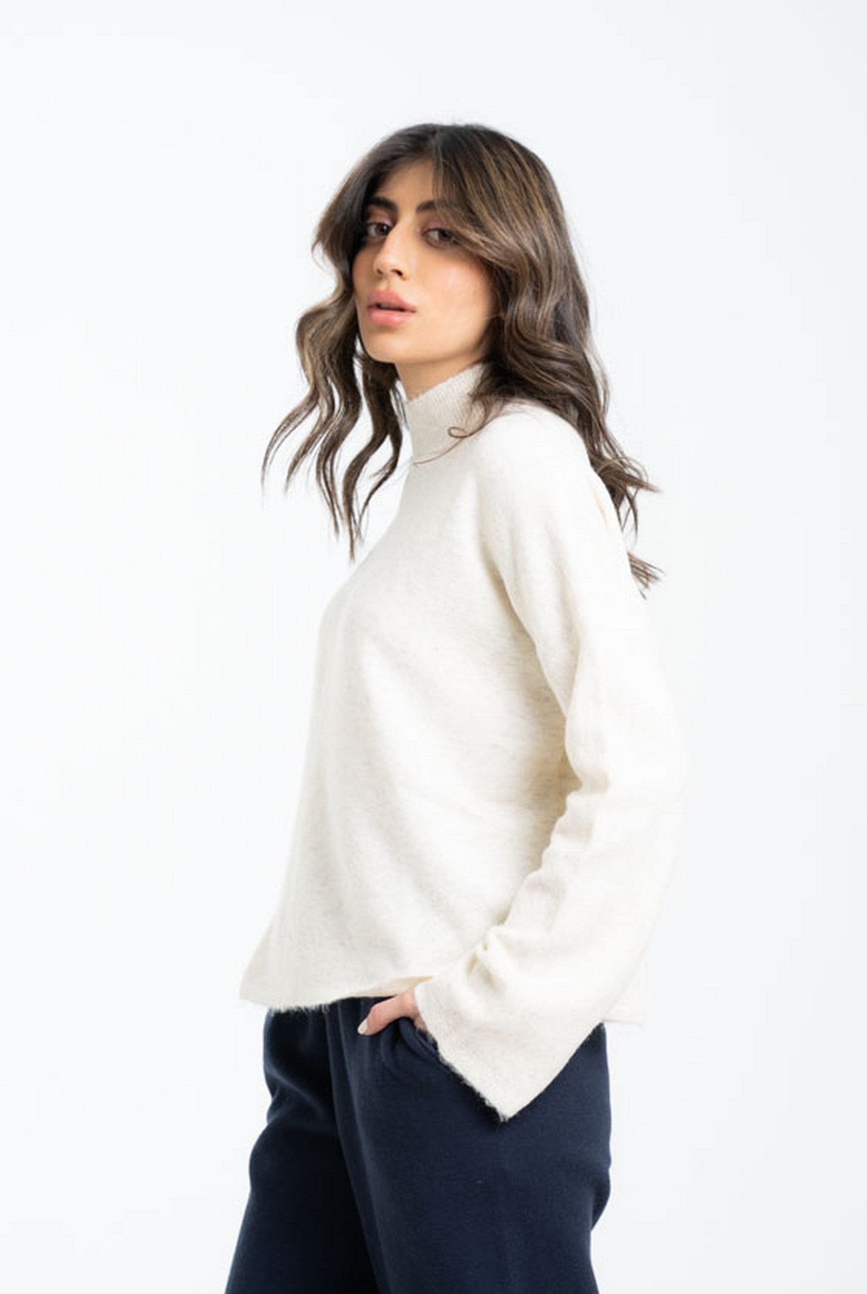 داليدرس بلوفر نسائي سادة فرو كم طويل