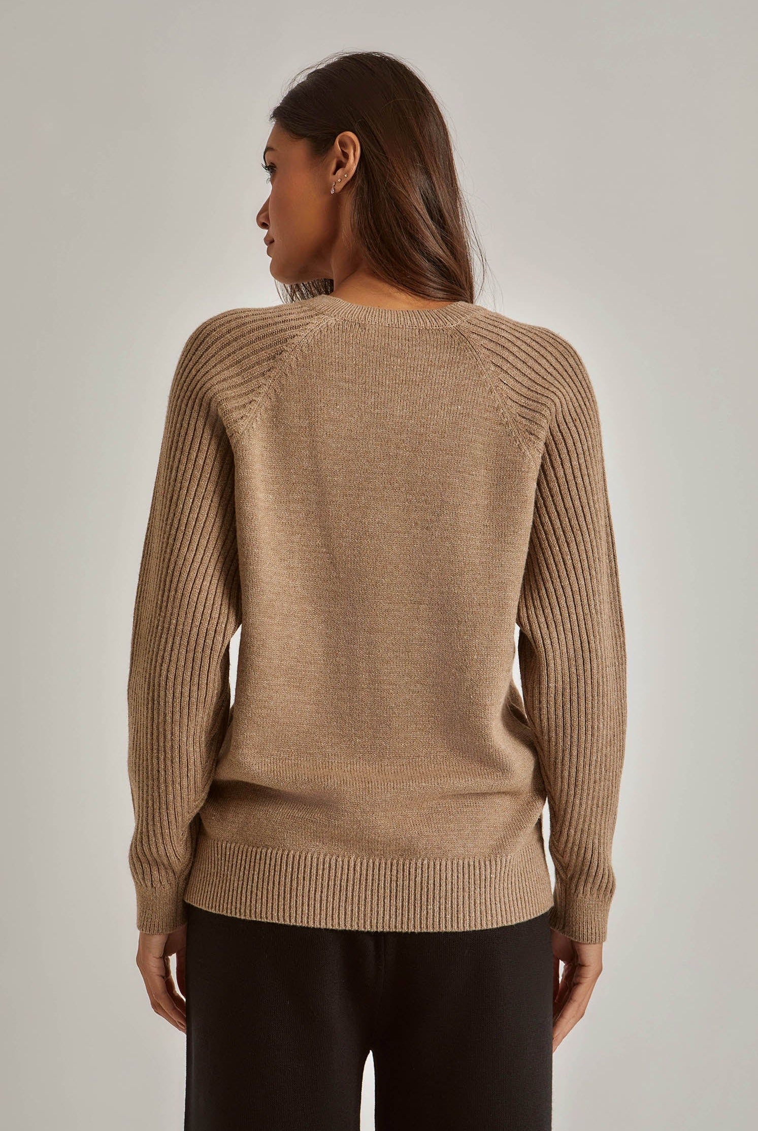 داليدرس كارديجان نسائي متوسطة الطول كم طويل نسائي بني رمادي