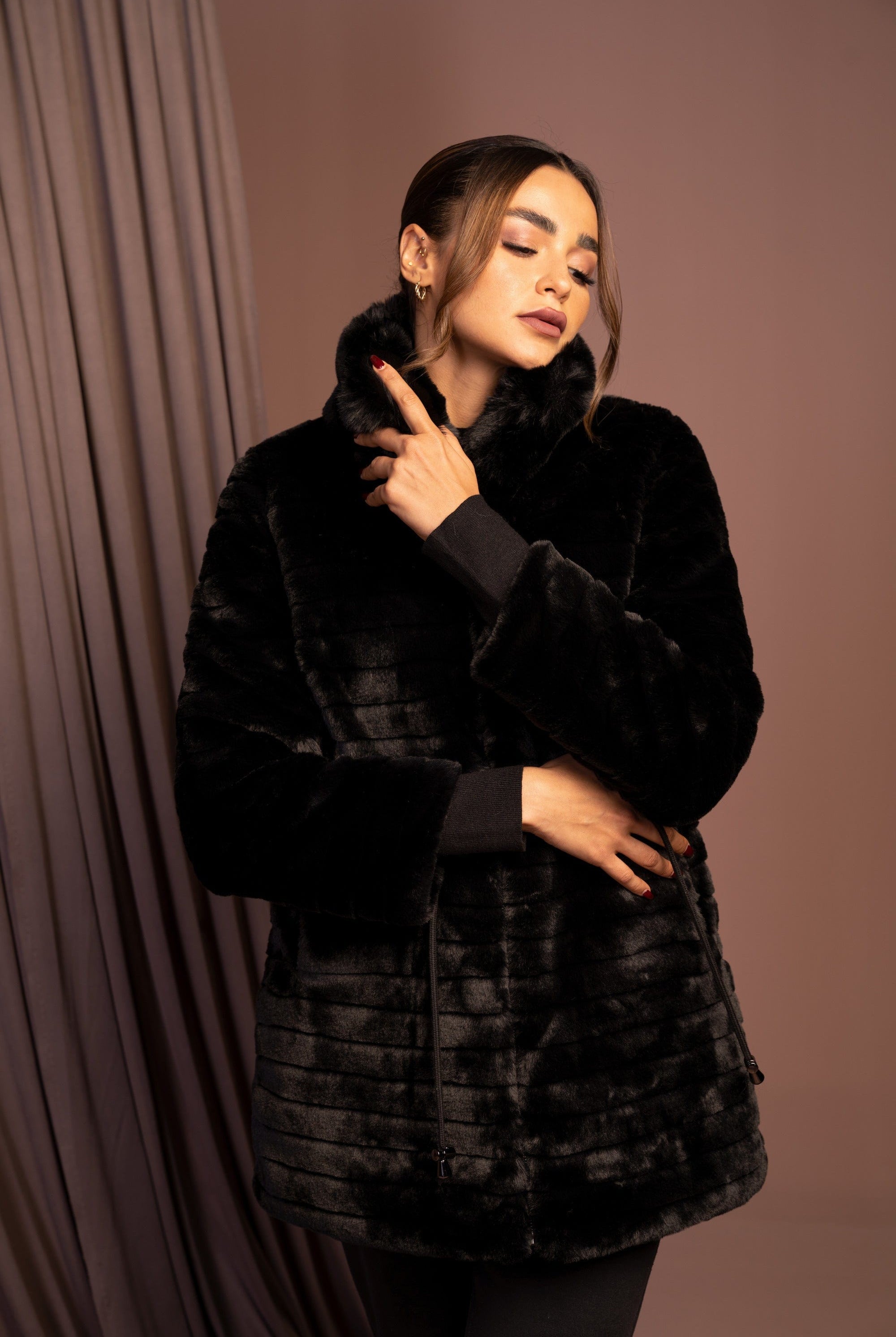 داليدرس جاكيت مفتوح نسائي فرو أسود