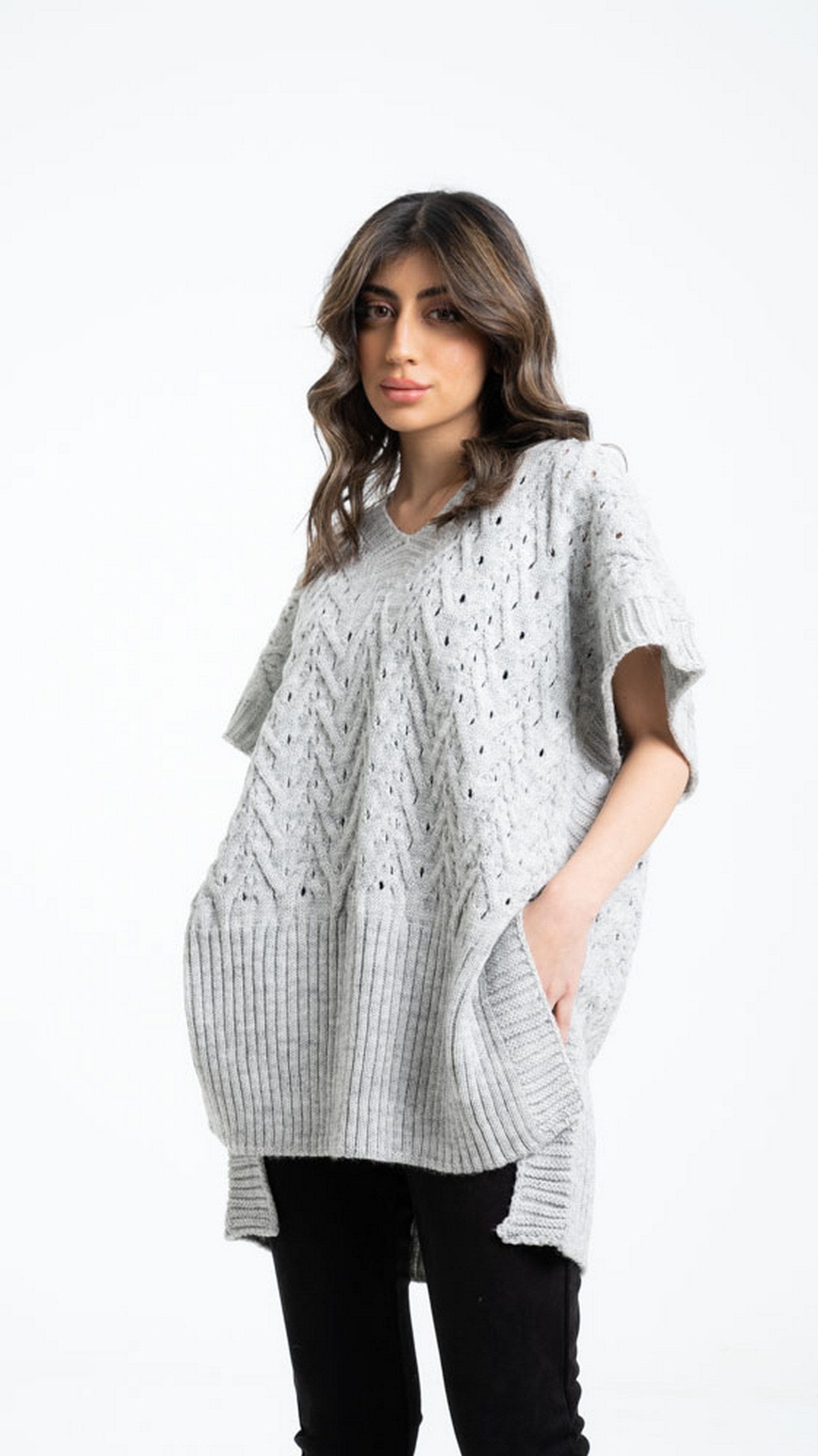 داليدرس بلوفر أوفر سايز مضفر نسائي كم قصير