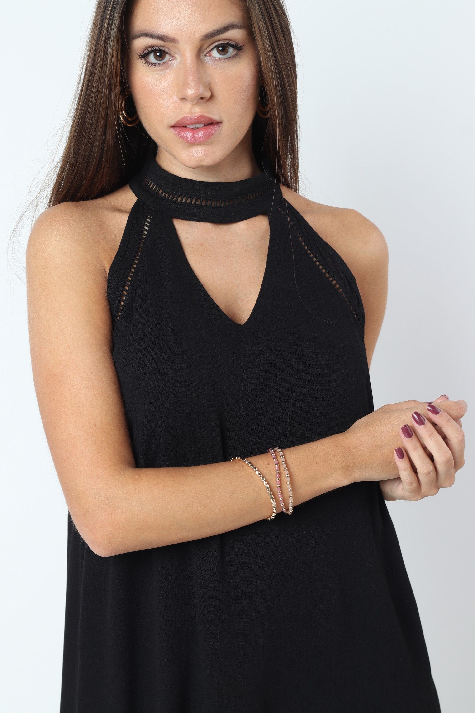 كيتشن فستان قصير مزين بخناقة عريضة