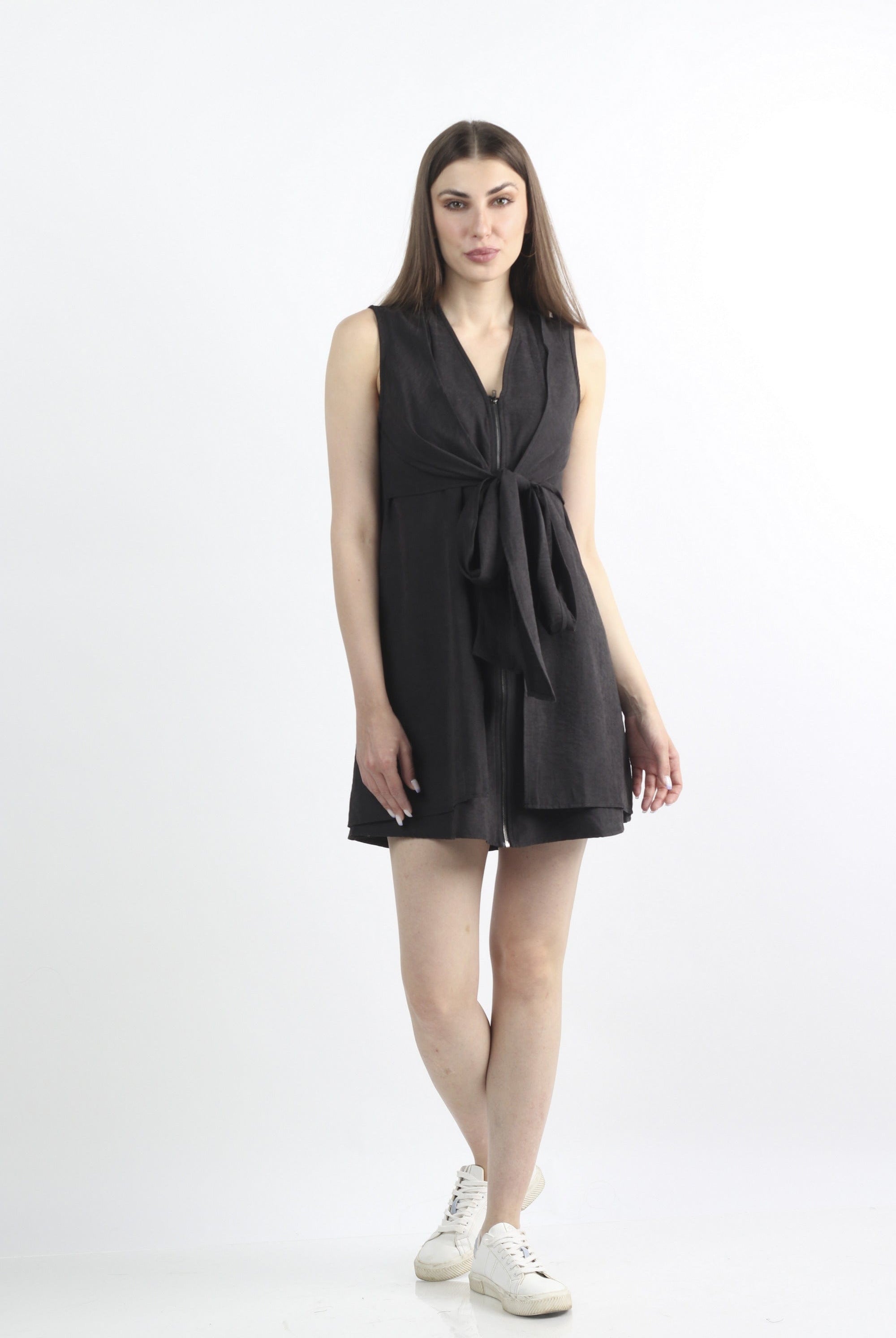 كيتشن فستان قصير سادة بسحاب على الصدر