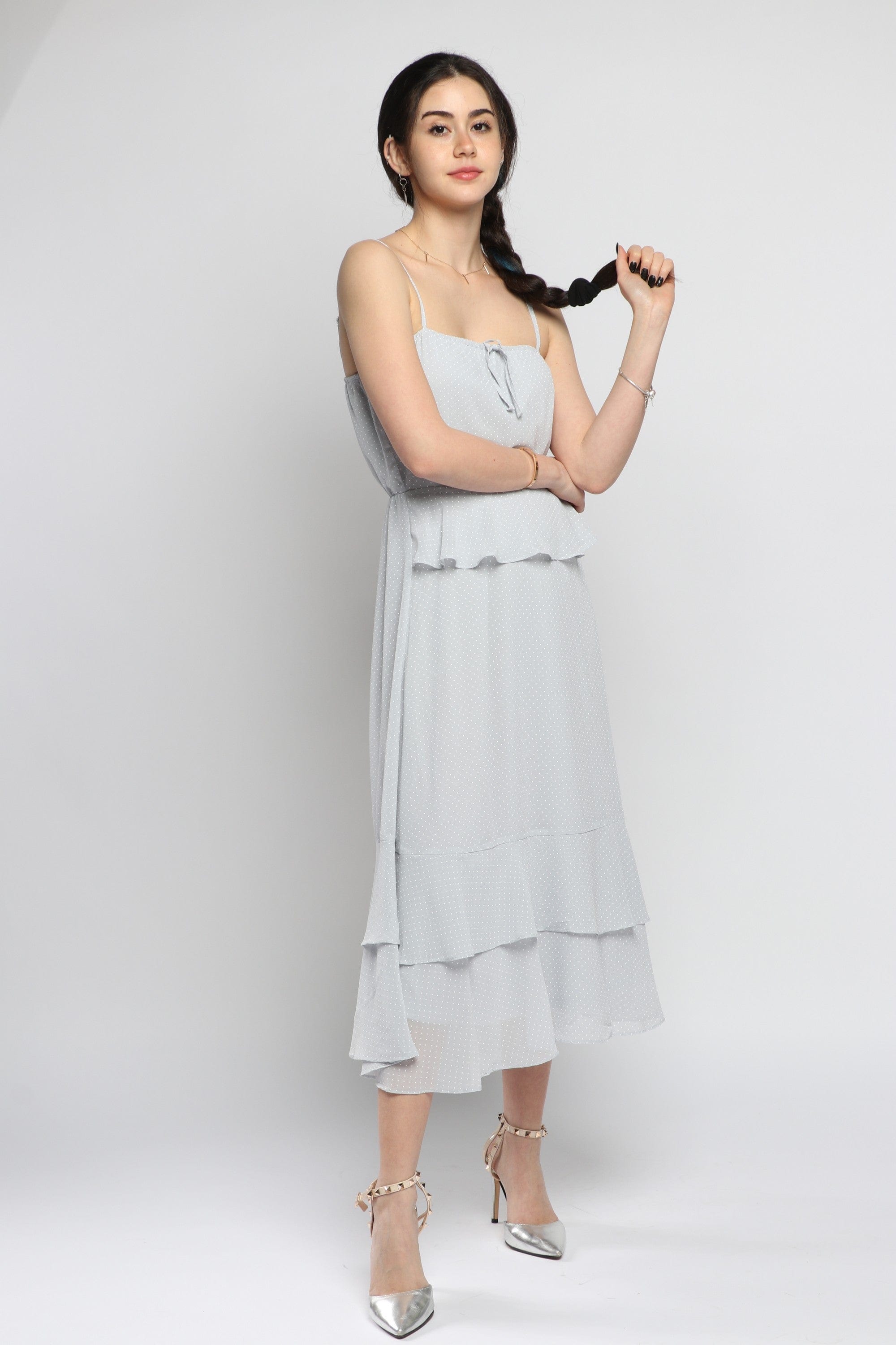 كيتشن فستان ماكسي سادة بأزرار أمامية بدون كتف نسائي