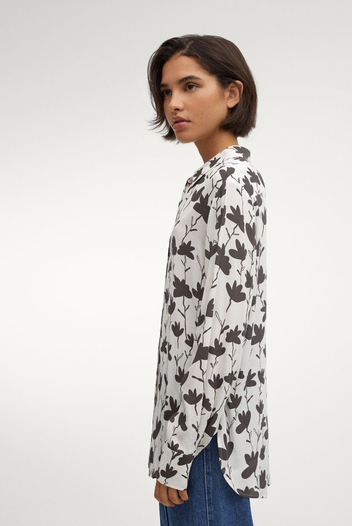 بارفوا قميص سبعه مشجر بأزرار أمامية وأكمام طويلة