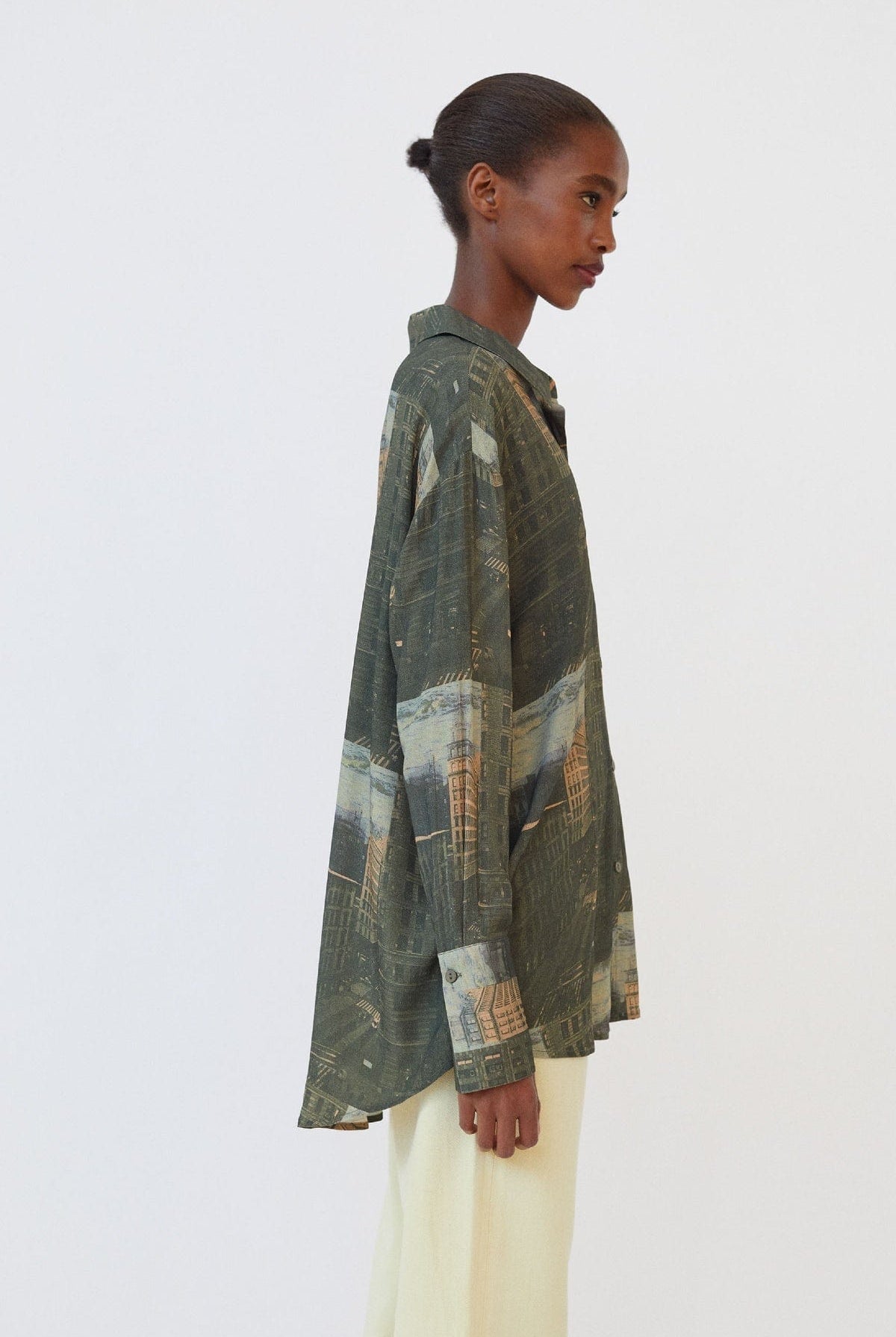 بارفوا قميص فضفاض مطبوع نقشة مدينة أخضر
