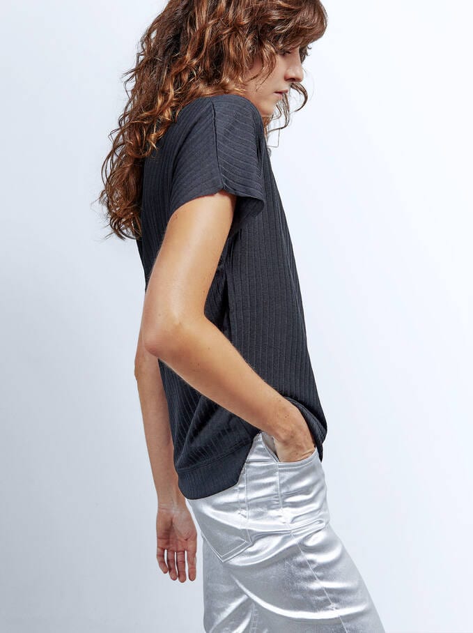 بارفوا تيشرت سادة سبعه نص كم