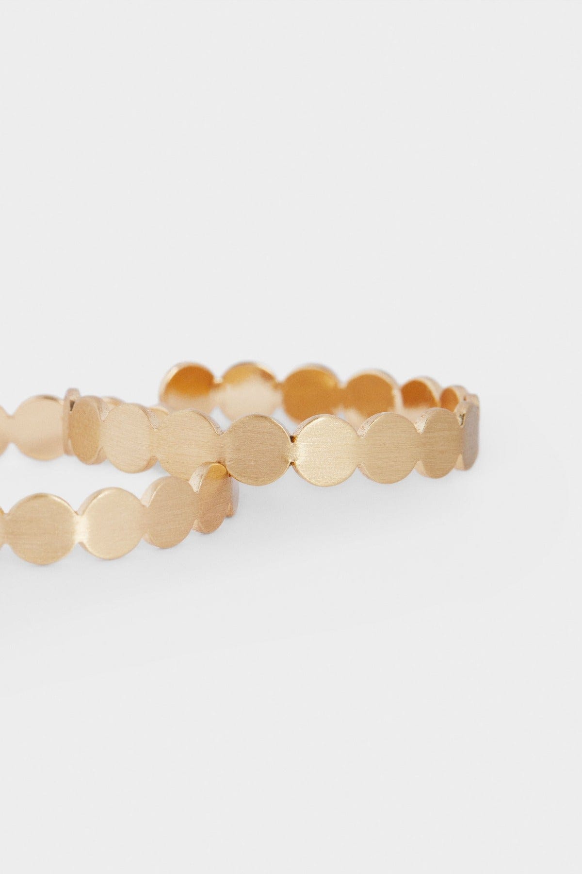 بارفوا حلق دوائر ذهبية نسائي