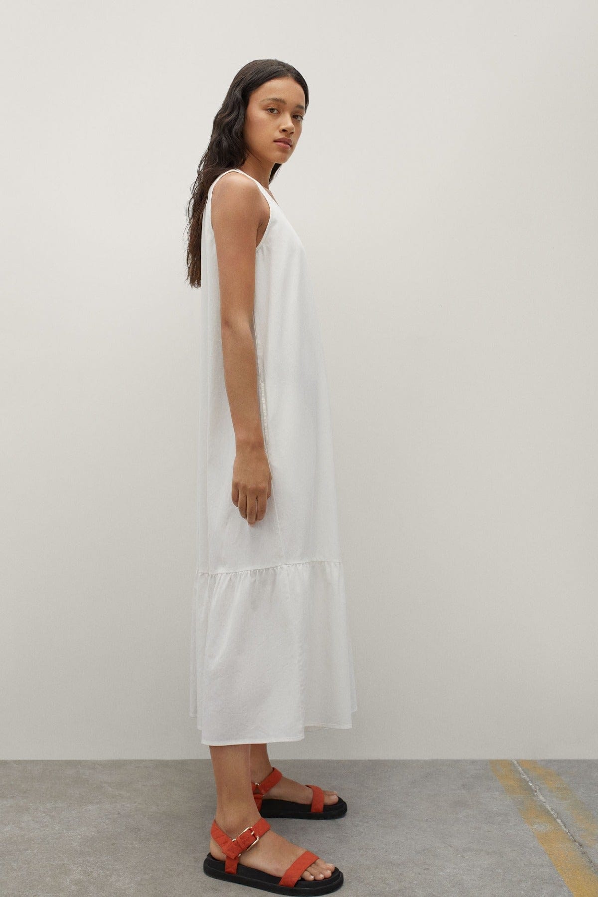 بارفوا فستان نسائي طويل كت سادة