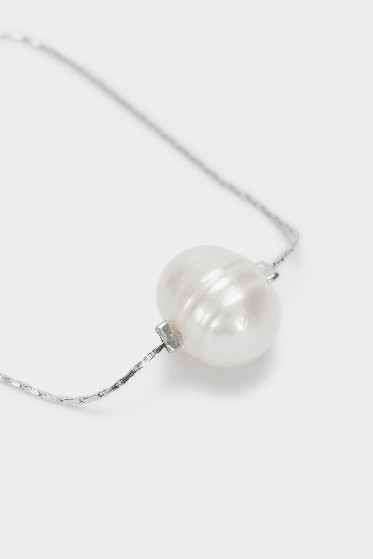 بارفوا سوار فضي رفيع مزين باللؤلؤ نسائي فضي