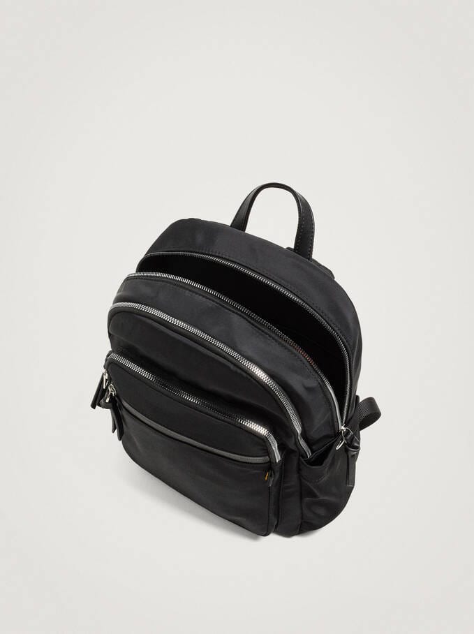 بارفوا شنطة ظهر نايلون سادة بسحاب خارجي