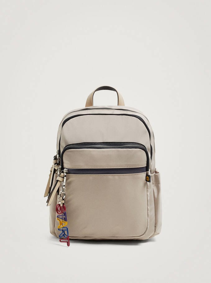 بارفوا شنطة ظهر نايلون سادة بسحاب خارجي