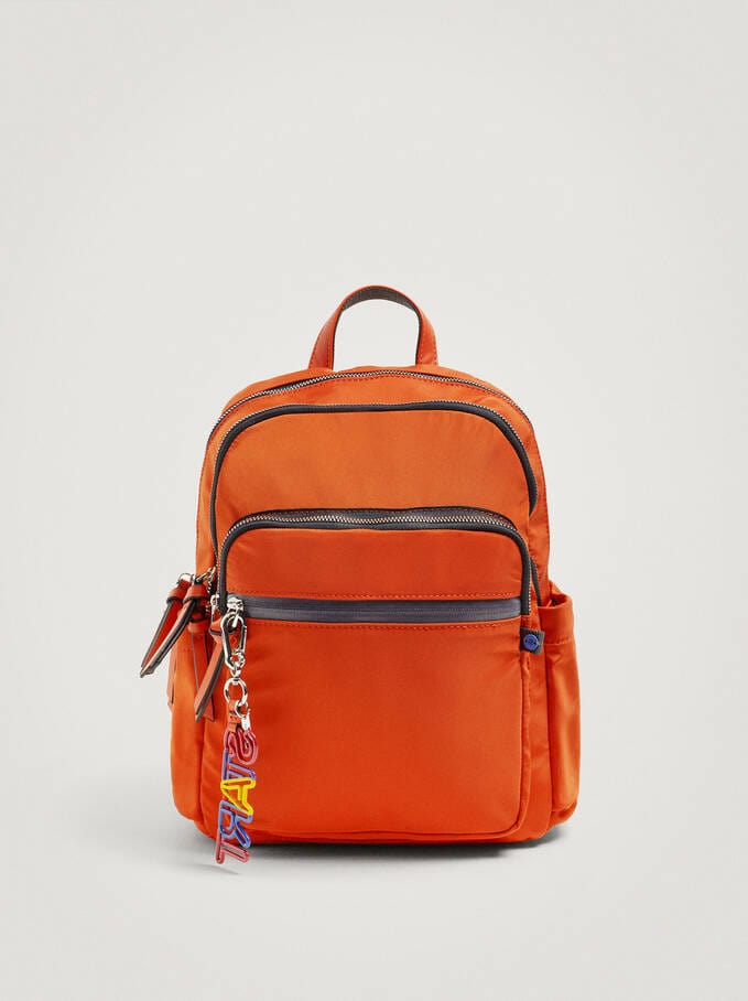 بارفوا شنطة ظهر نايلون سادة بسحاب خارجي