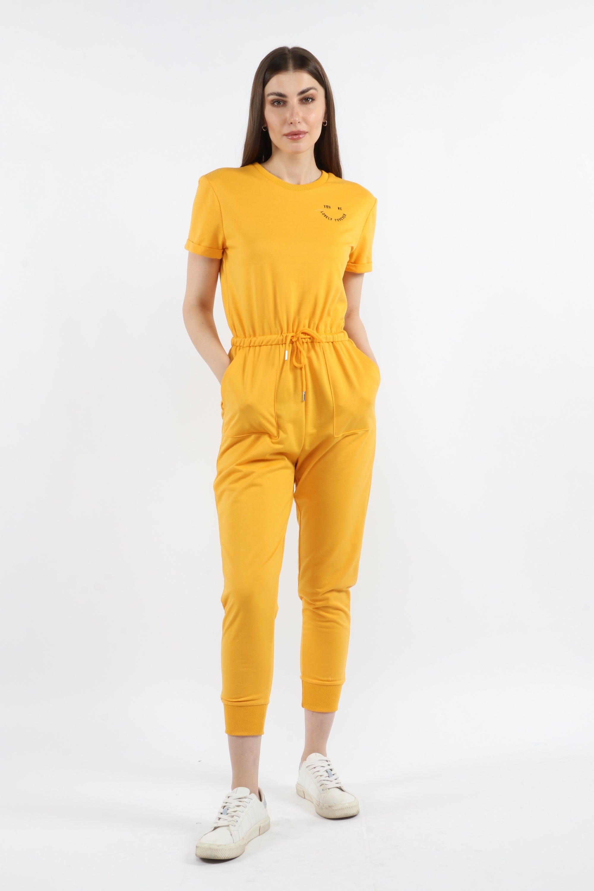 كيتشن جمبسوت سادة برباط خصر نص كم نسائي