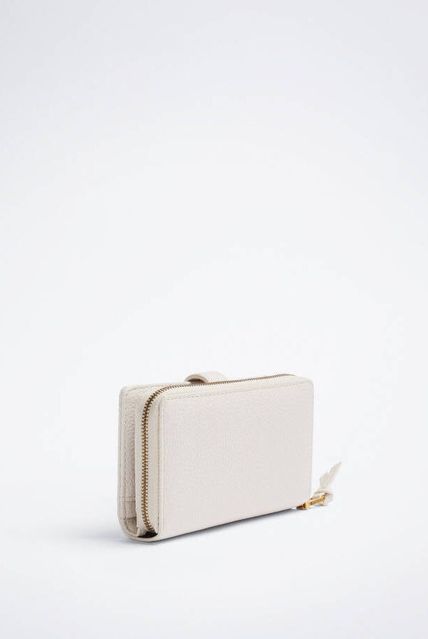 بارفوا محفظة نسائية بكباس وسوستة