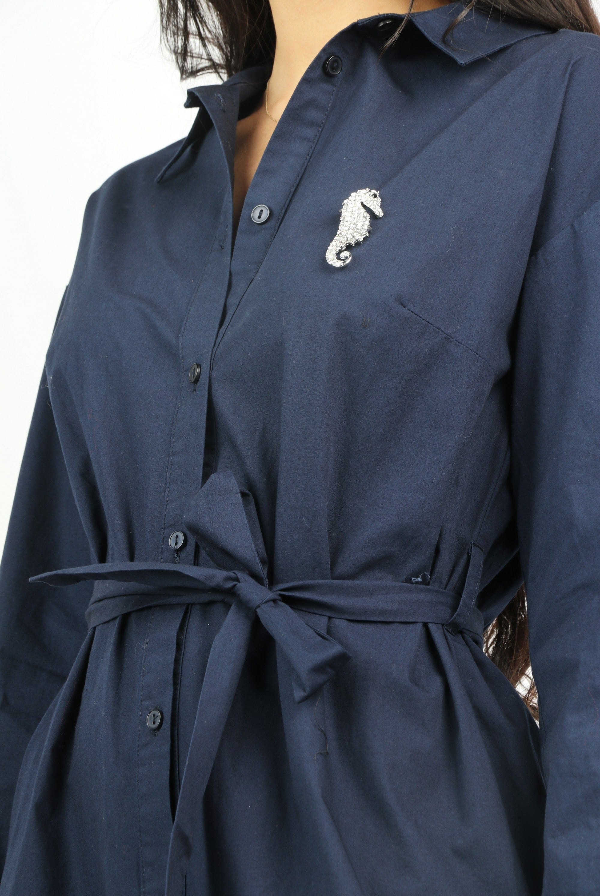 داليدرس فستان قميص قصير بأزرار أمامية وحزام خصر كم طويل أزرق غامق