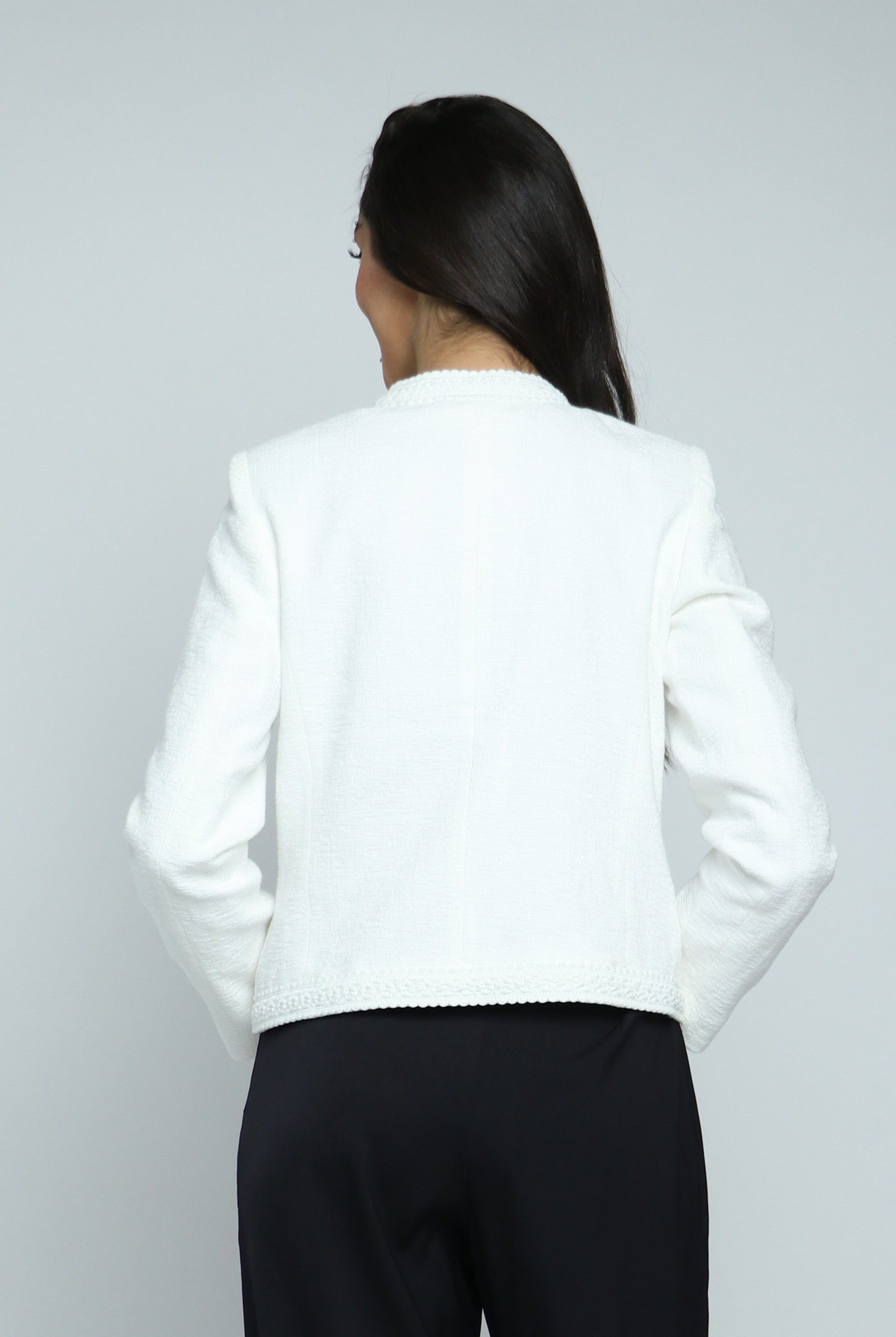 داليدرس جاكيت قصير مزين بخيط أمامي نسائي