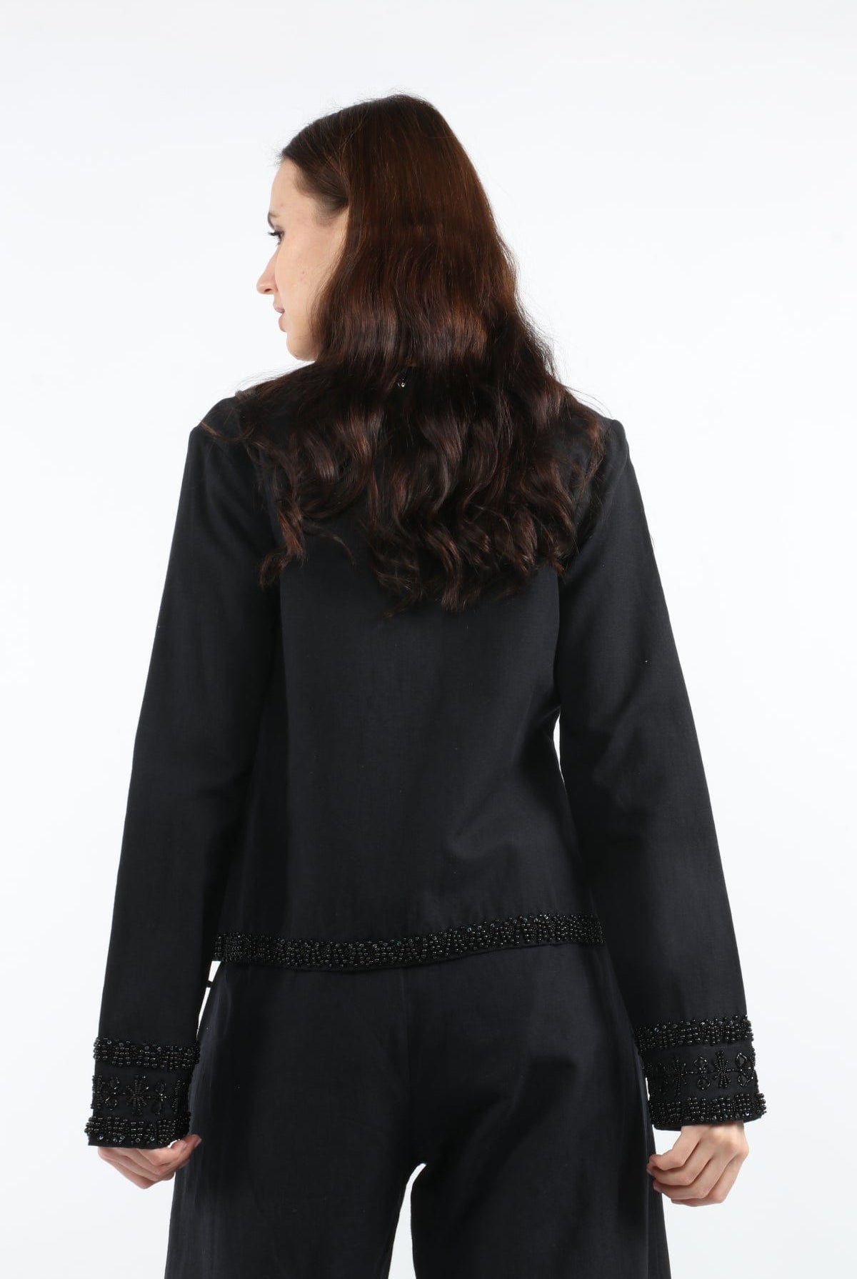 داليدرس بلوزة طويلة الأكمام مخرم واسع أوف وايت