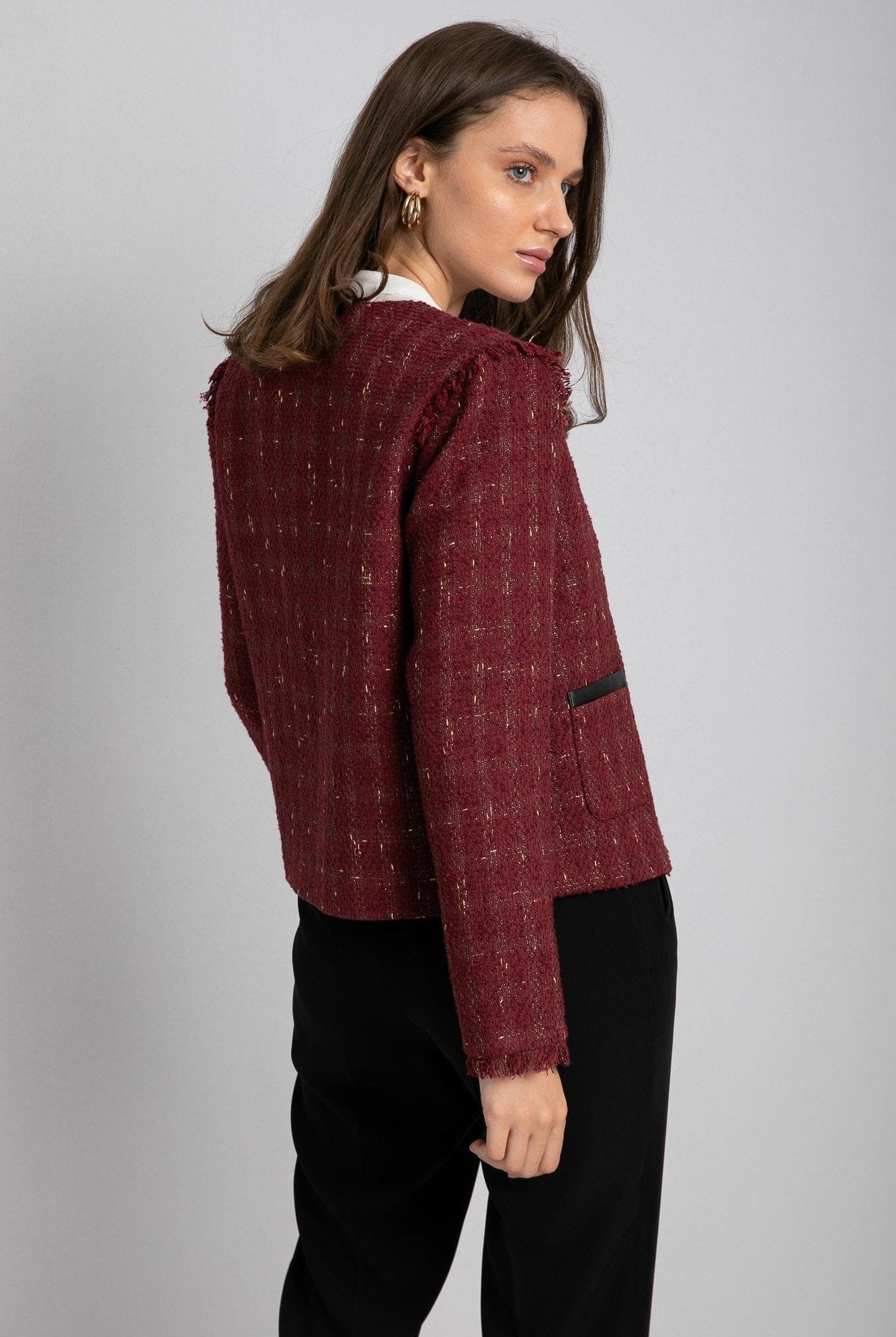 داليدرس جاكيت قصير لامع بأزرار أمامية كم طويل نسائي بورغندي