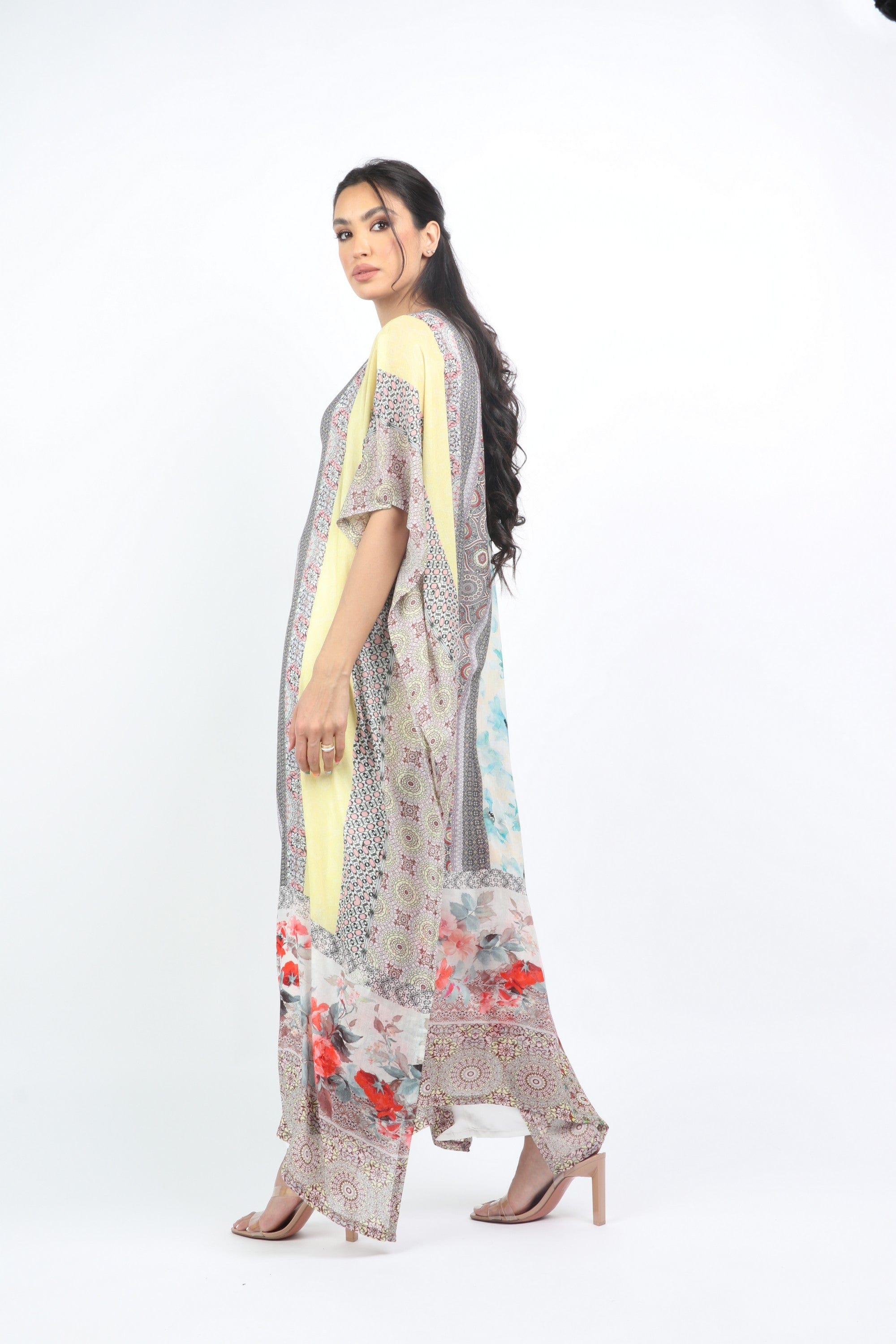 داليدرس فستان عباية طويل منقوش كم قصير واسع متعدد الألوان