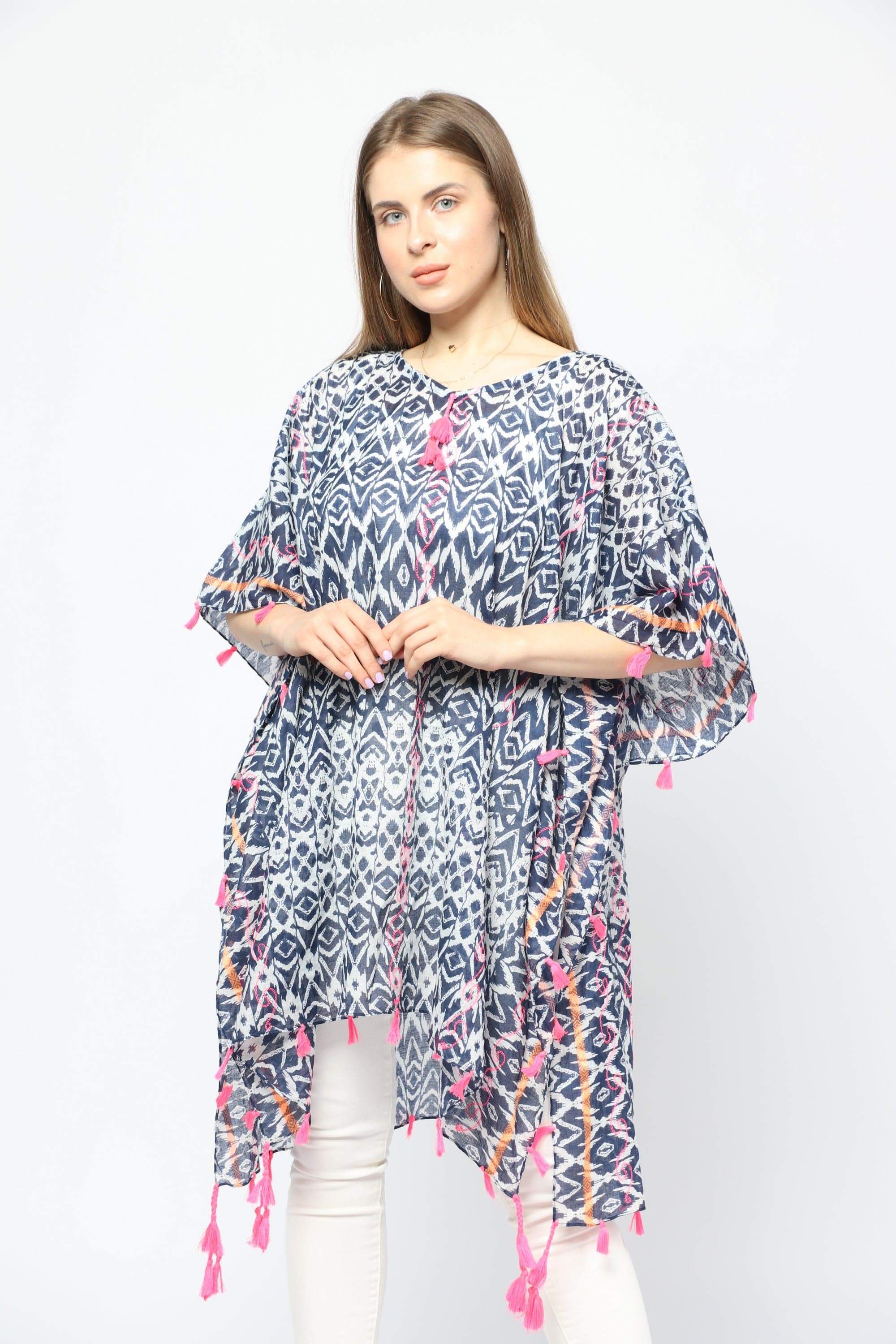 داليدرس كيمونو منقوش مزين بالخيط من أسفل كم مفتوح أزرق داكن