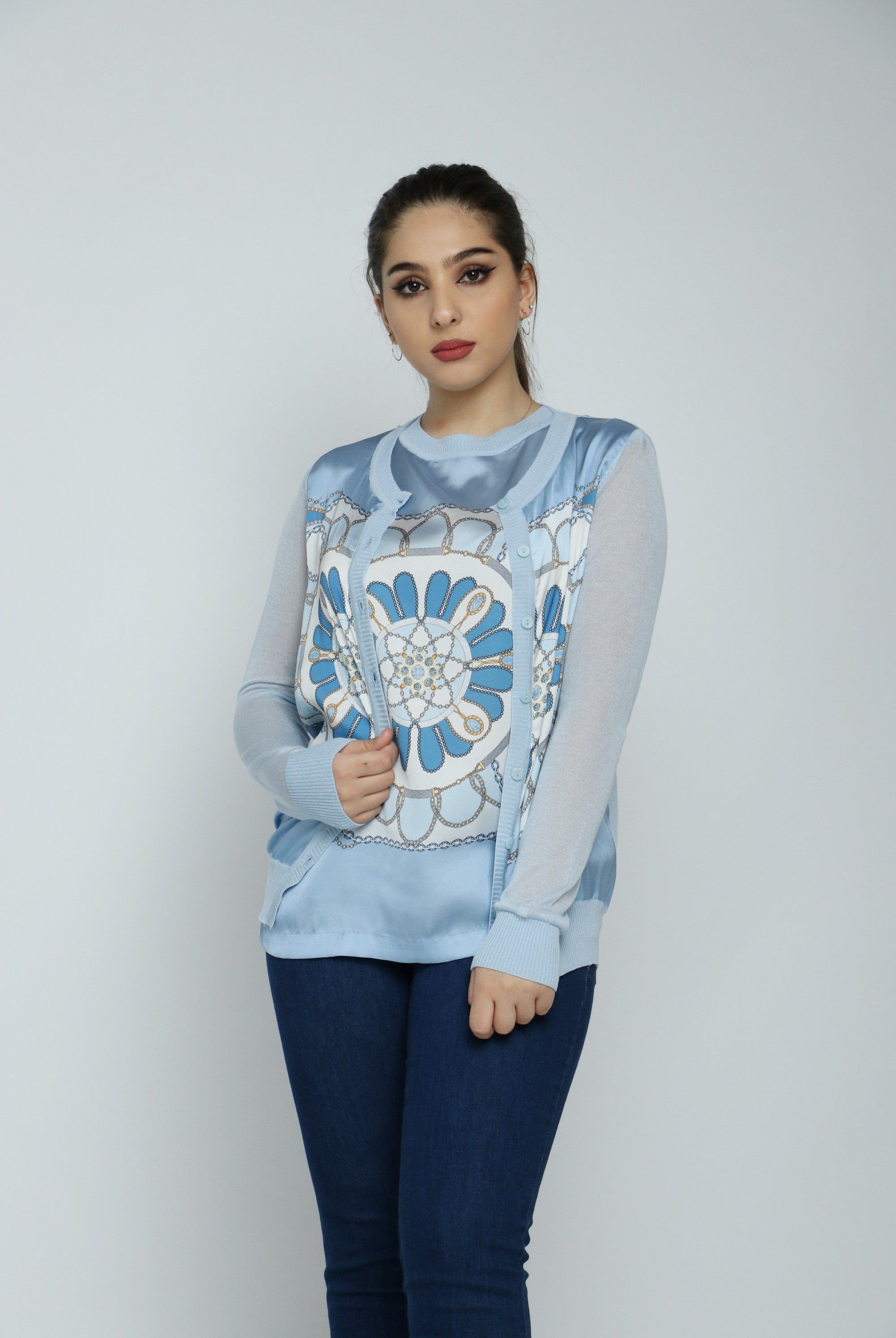 داليدرس كارديجان قصير منقوش بسحاب كم طويل نسائي أزرق فاتح