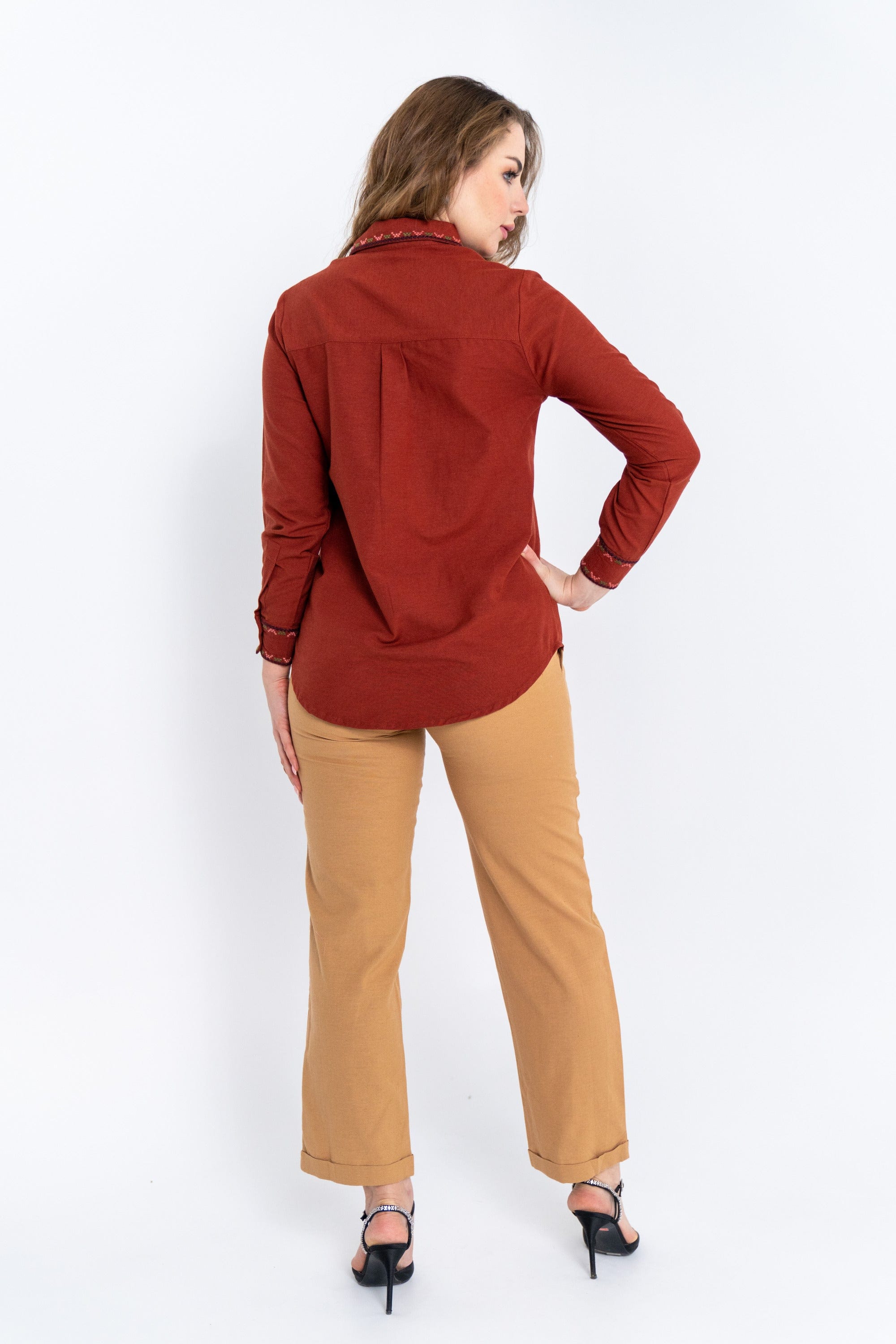 داليدرس بنطلون نسائي سادة واسع من الأسفل بيج