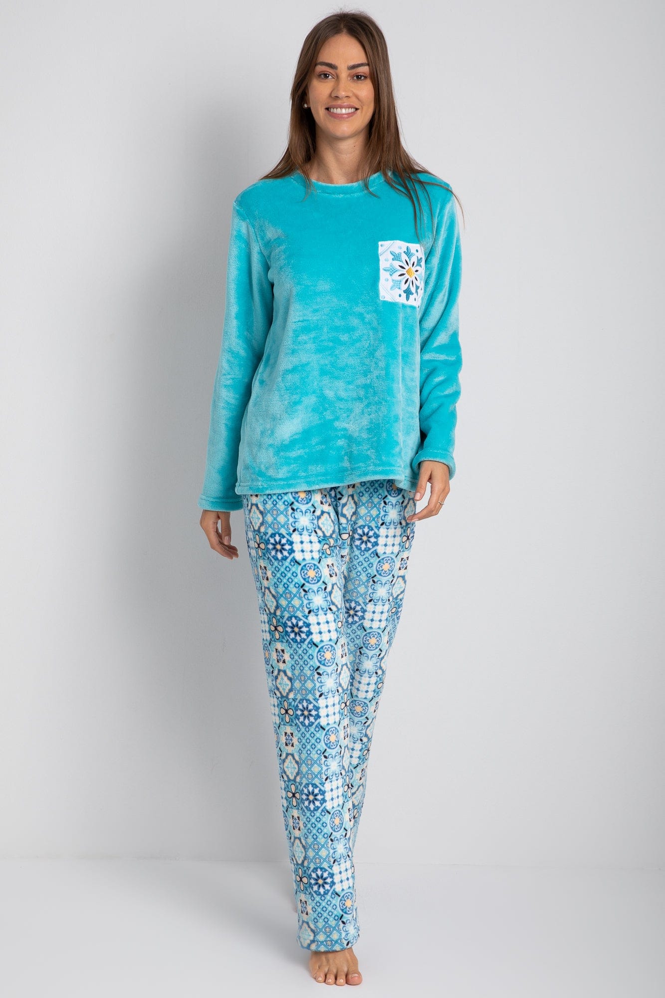 داليدرس بيجامة تيشيرت بجيب منقوش وبنطلون منقوش مطبوع