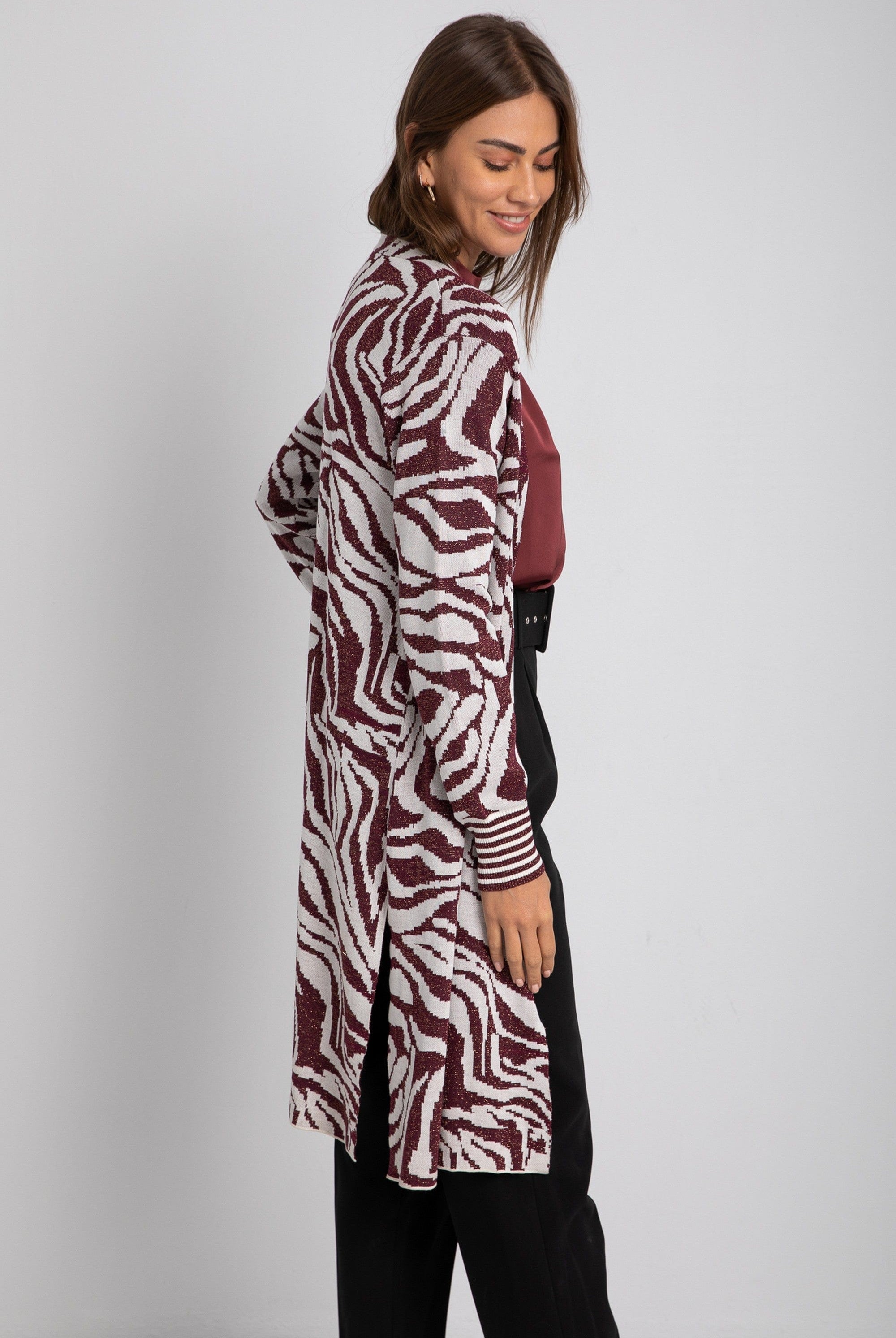 داليدرس كارديجان منقوش كم طويل بأساور نسائي بورغندي/أبيض