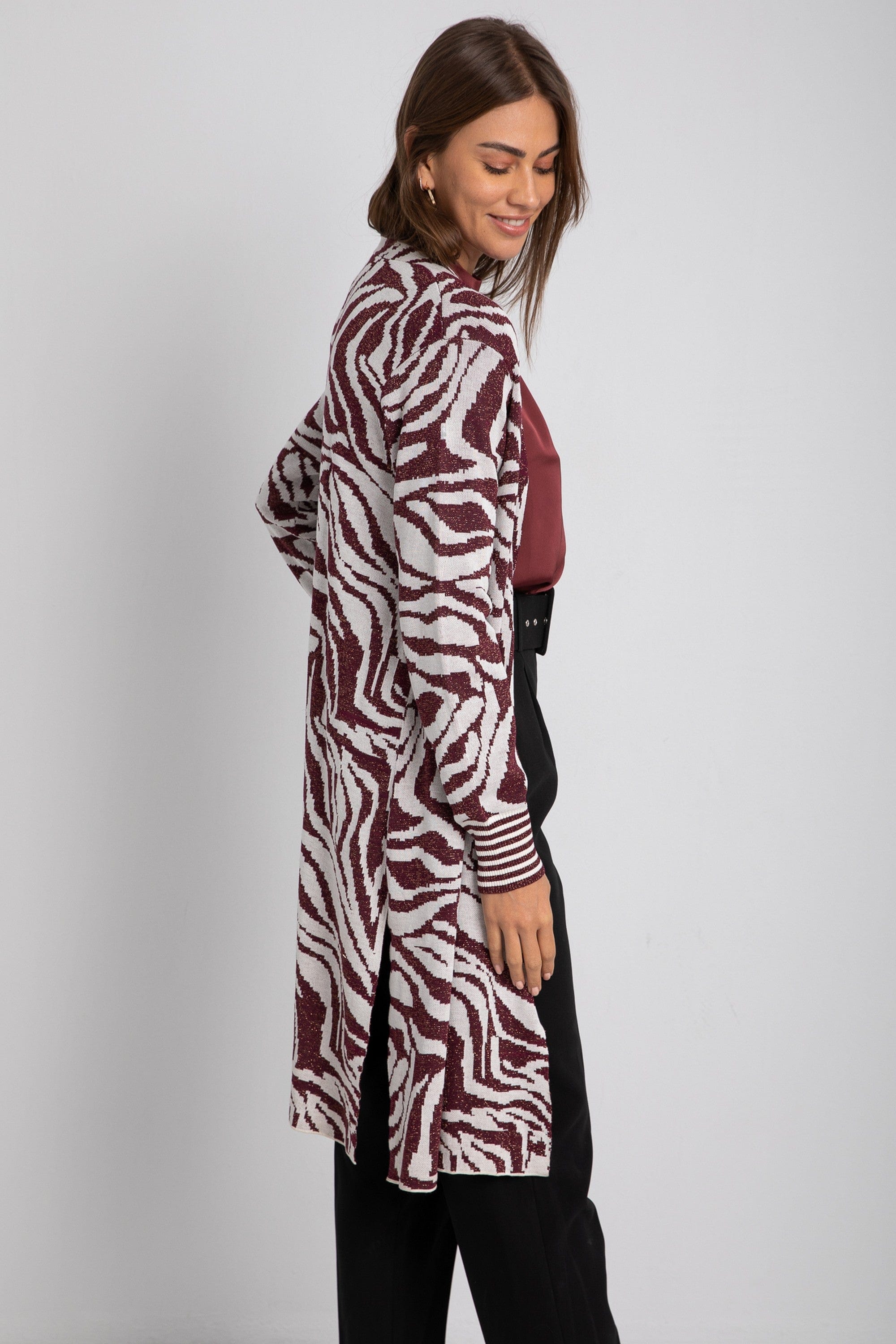 داليدرس كارديجان منقوش كم طويل بأساور نسائي بورغندي/أبيض