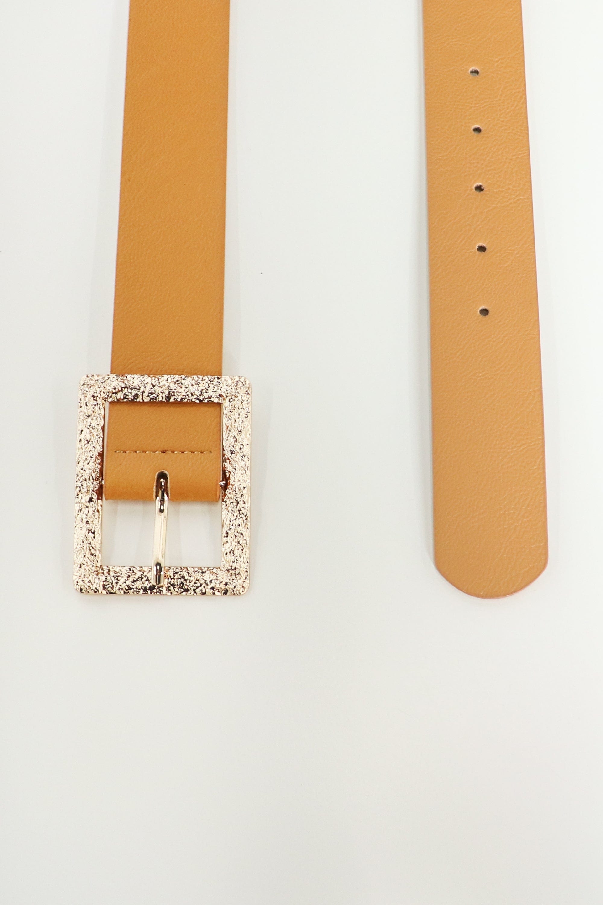 كيتشن حزام جلد رفيع مع توكبة مربعة نسائي