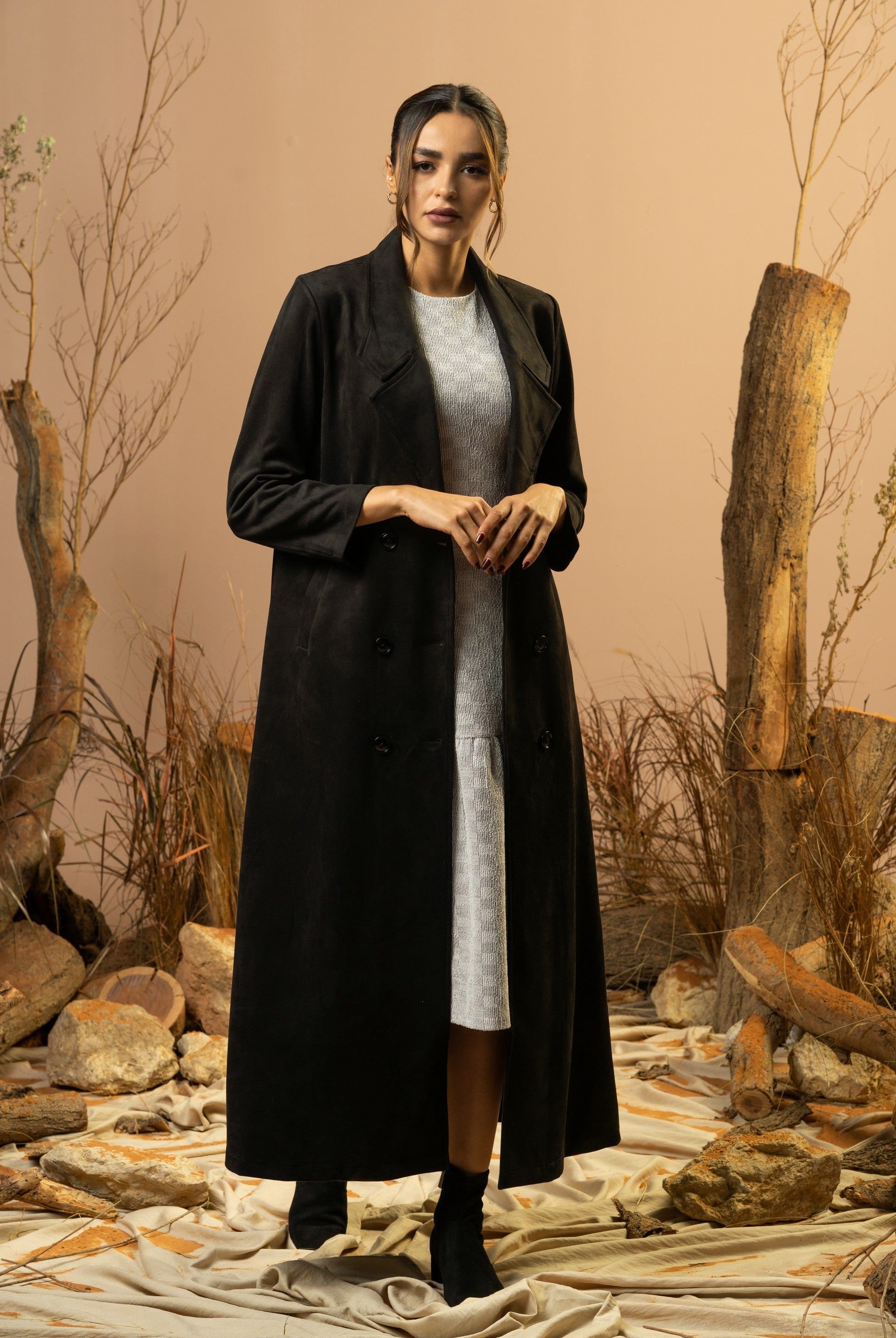 نتشي بالطو طويل نسائي بأكمام طويلة