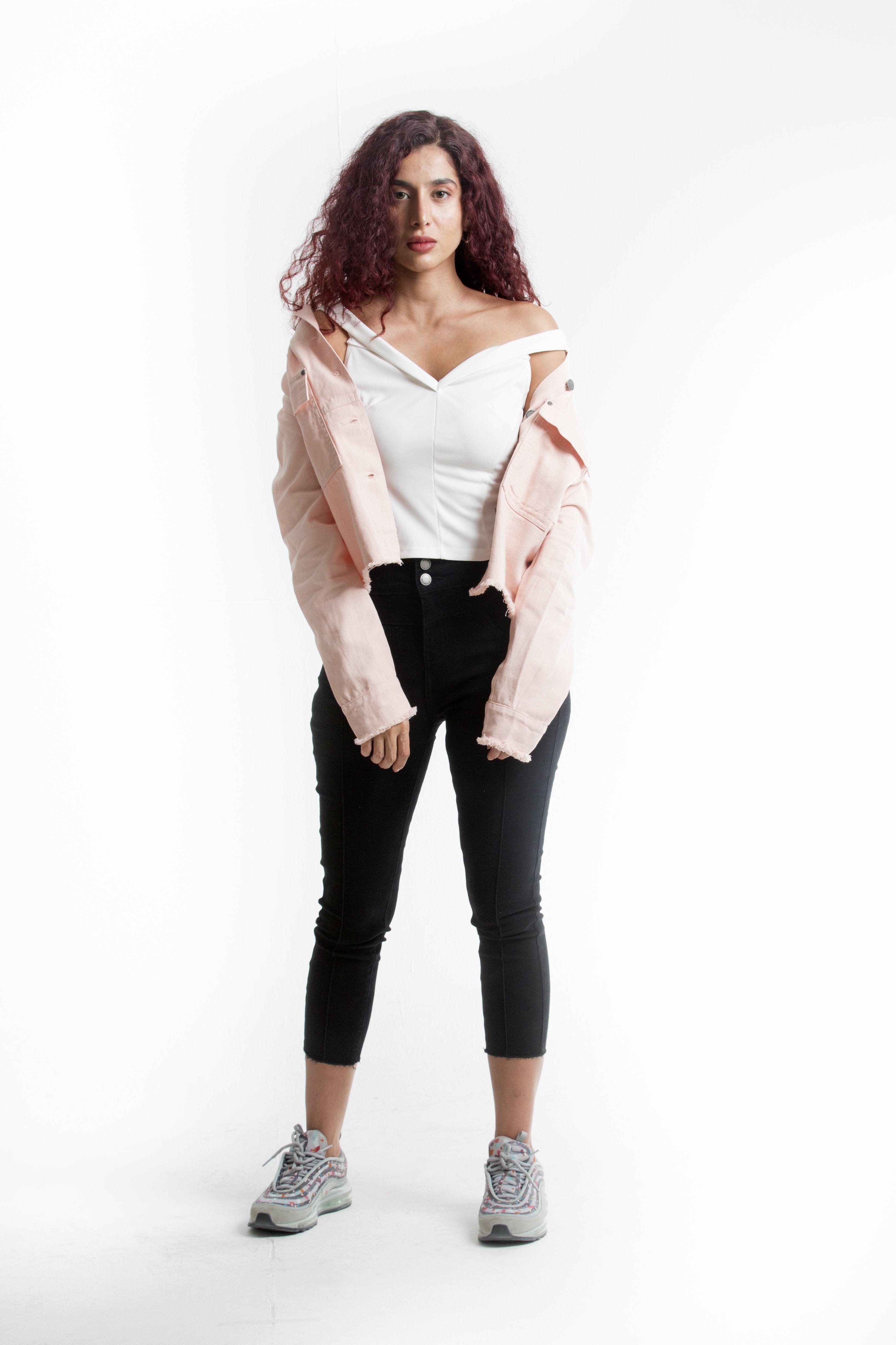 كيتشن جاكيت قصير قطني نسائي بجيوب أمامية