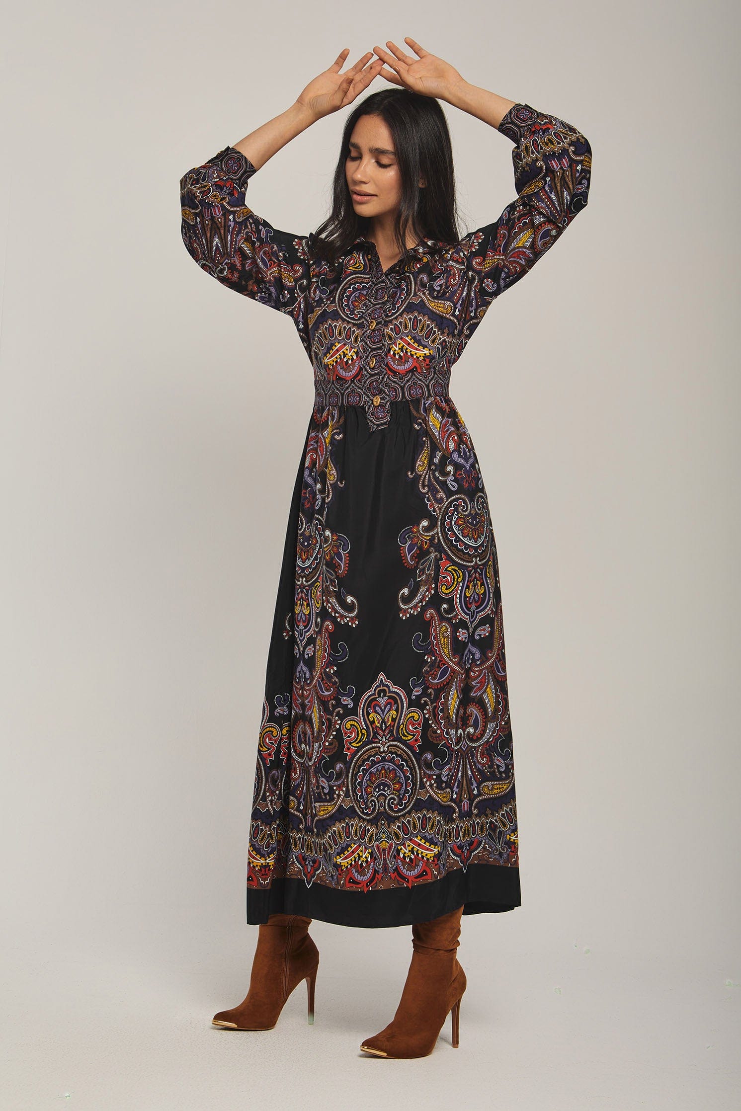 داليدرس فستان نسائي منقوش كم طويل مخصر متعدد الألوان