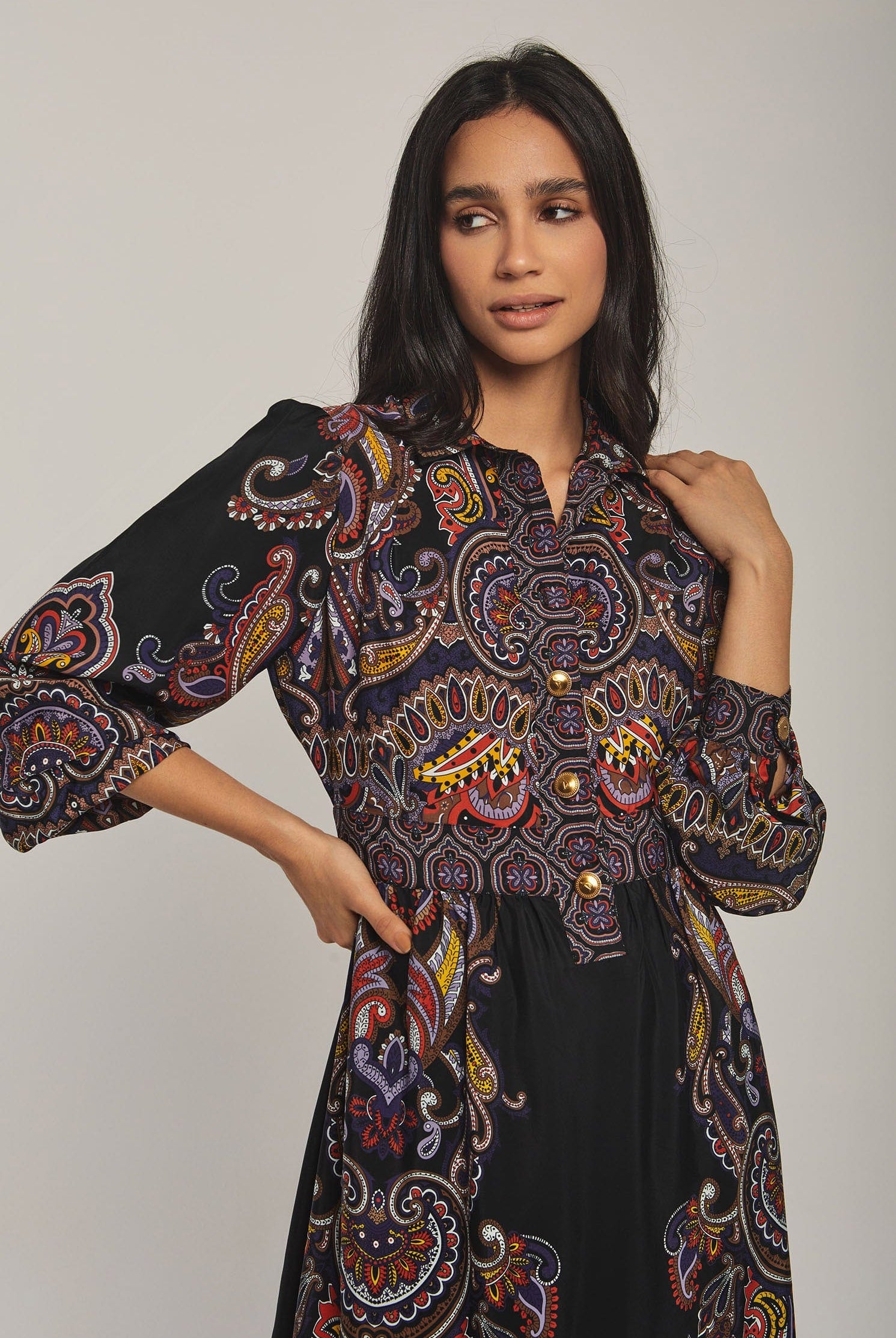 داليدرس فستان نسائي منقوش كم طويل مخصر متعدد الألوان