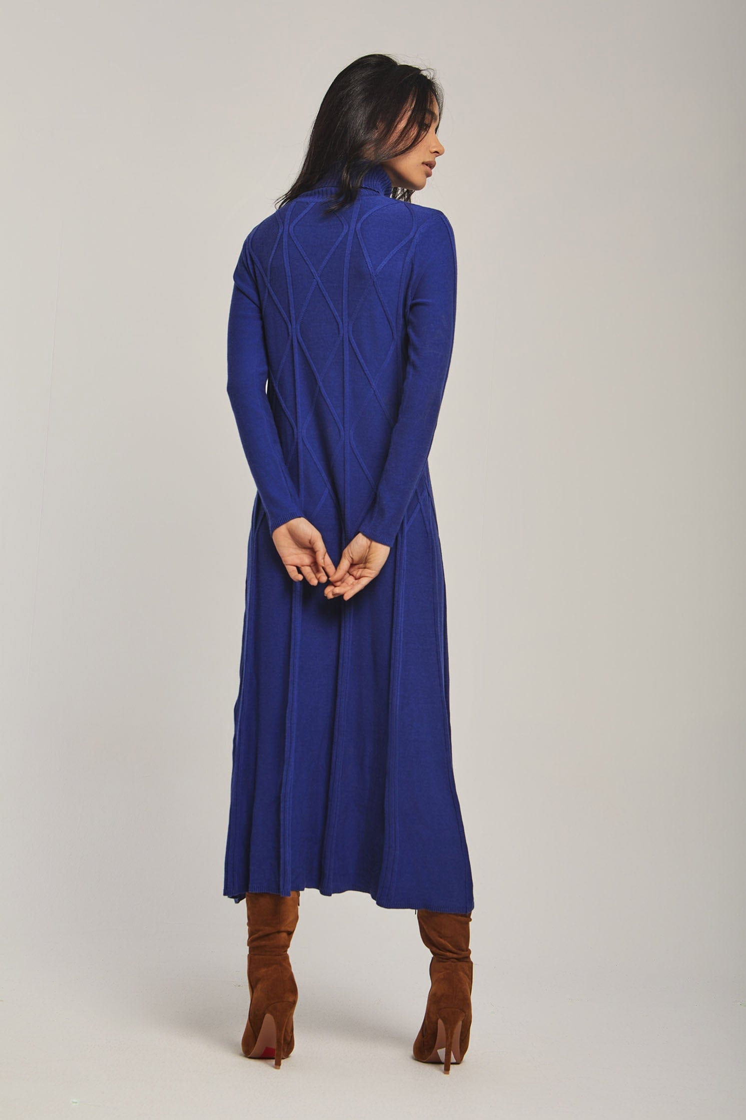 داليدرس فستان نسائي مضلع ميدي كم طويل قطن أبيض